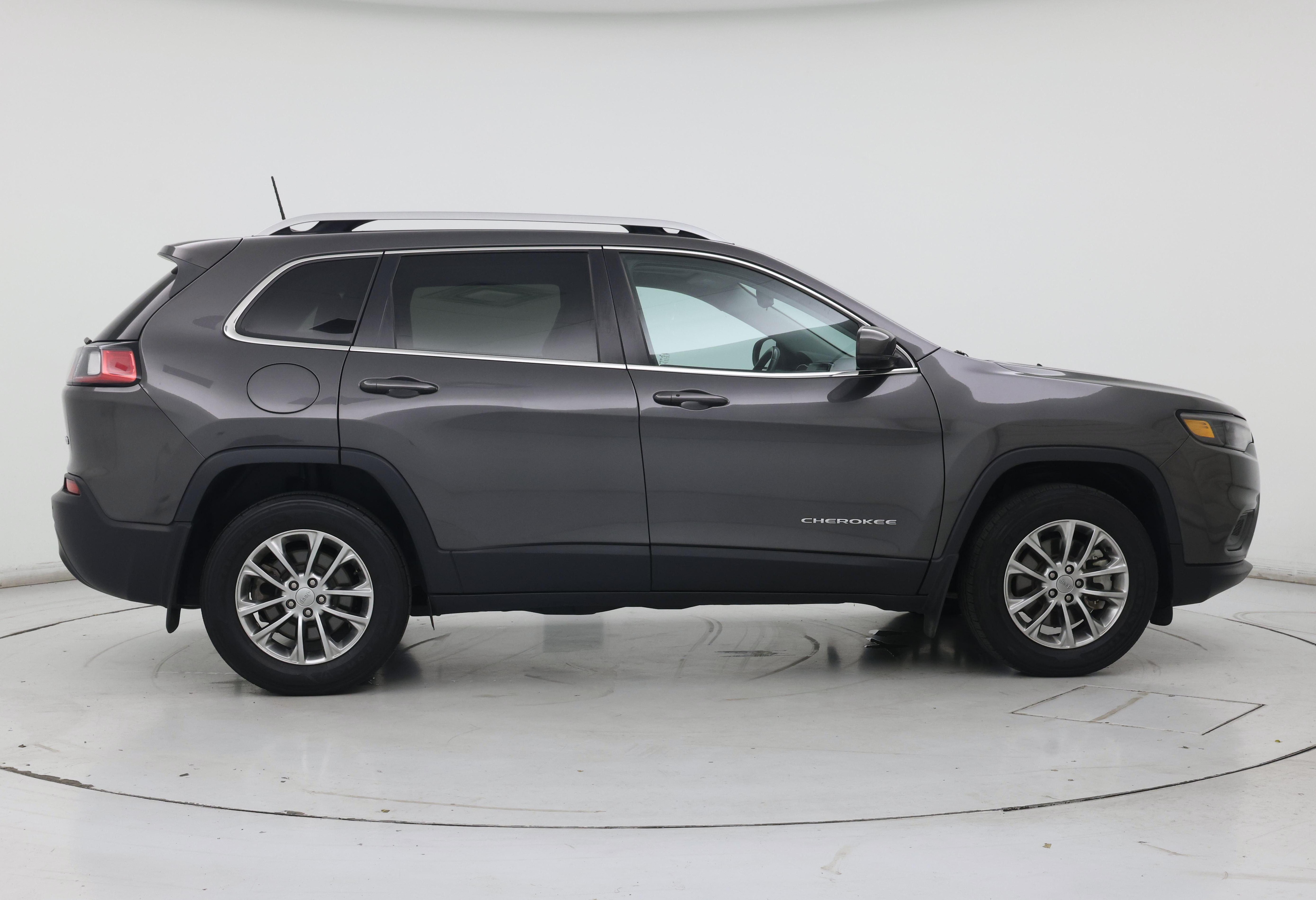 Thumbnail: 2021 Jeep Cherokee - 7