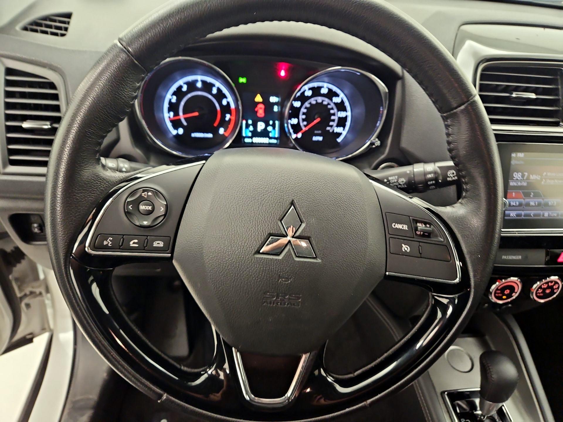 Thumbnail: 2018 Mitsubishi Outlander Sport - 10