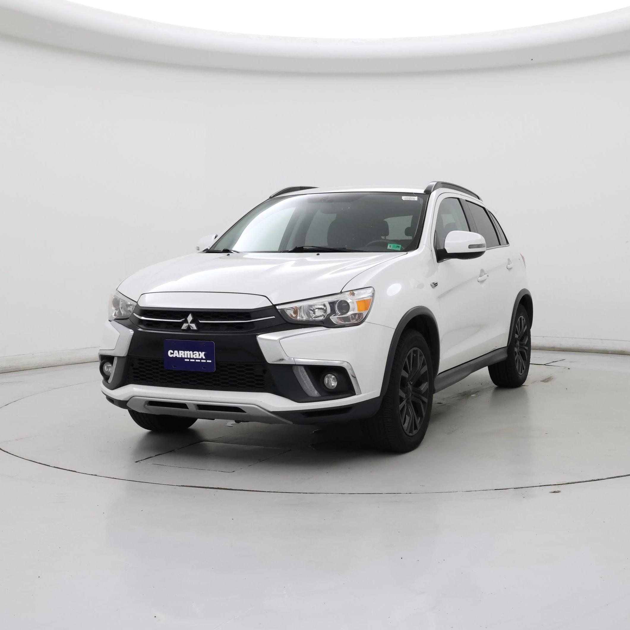 Thumbnail: 2018 Mitsubishi Outlander Sport - 4