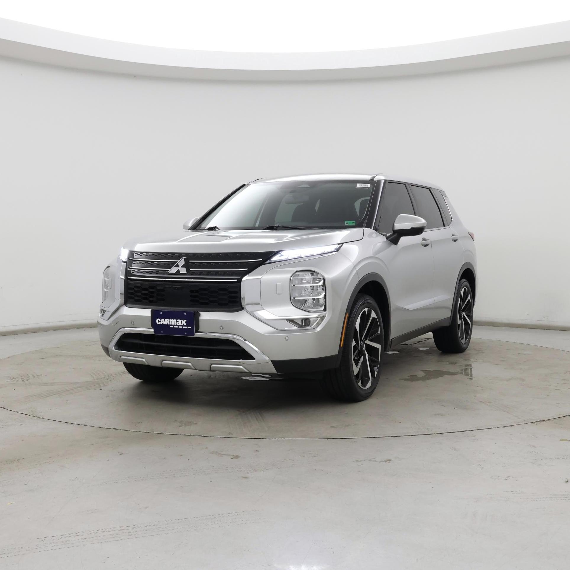 Thumbnail: 2022 Mitsubishi Outlander - 4