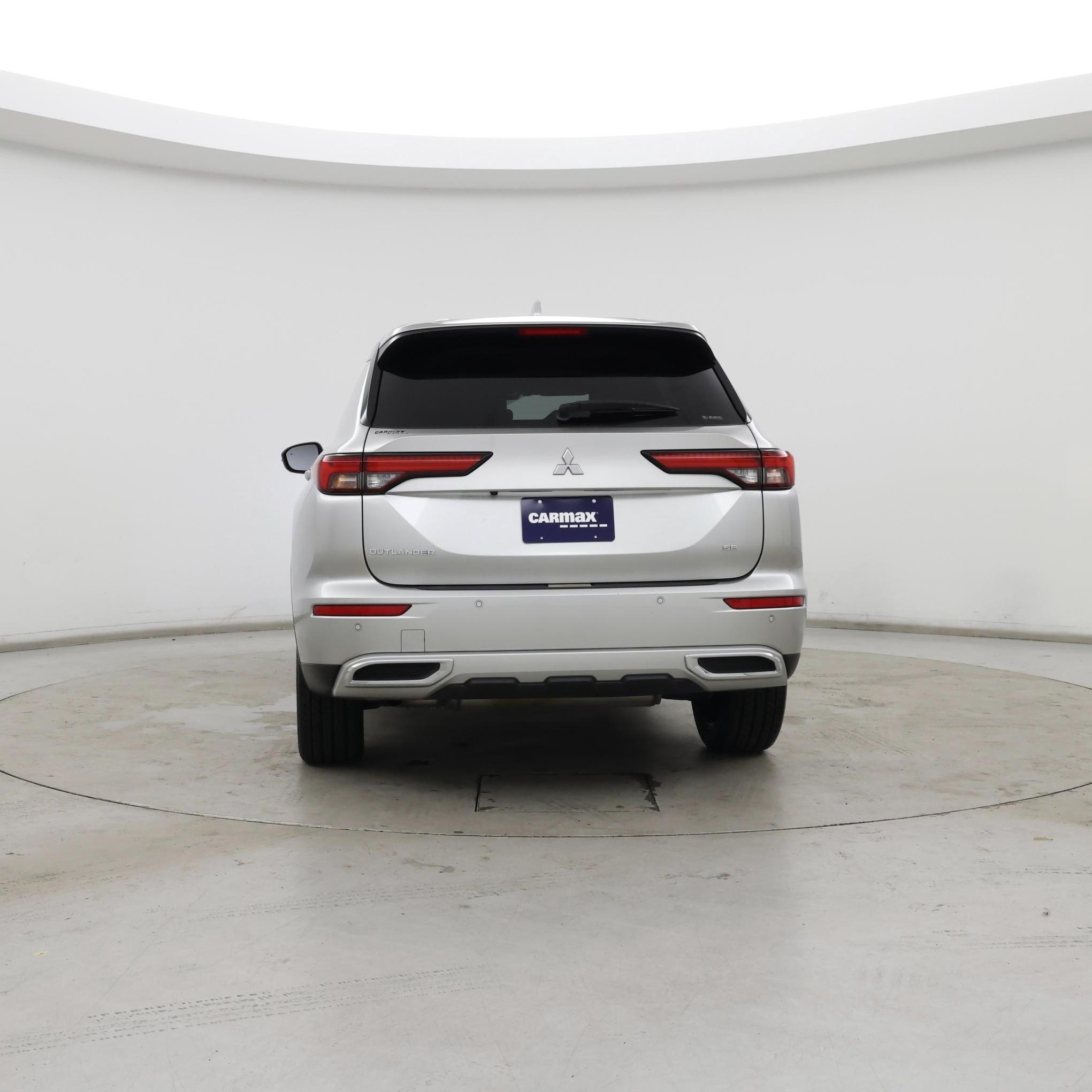 Thumbnail: 2022 Mitsubishi Outlander - 6