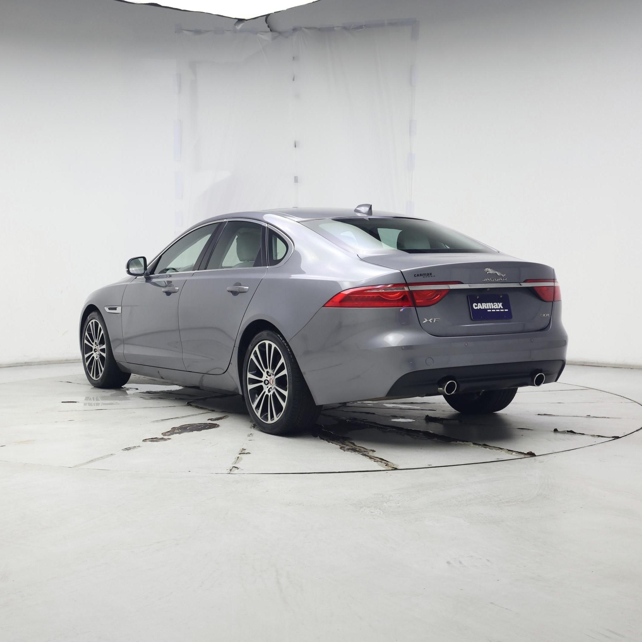 Thumbnail: 2020 Jaguar XF - 2