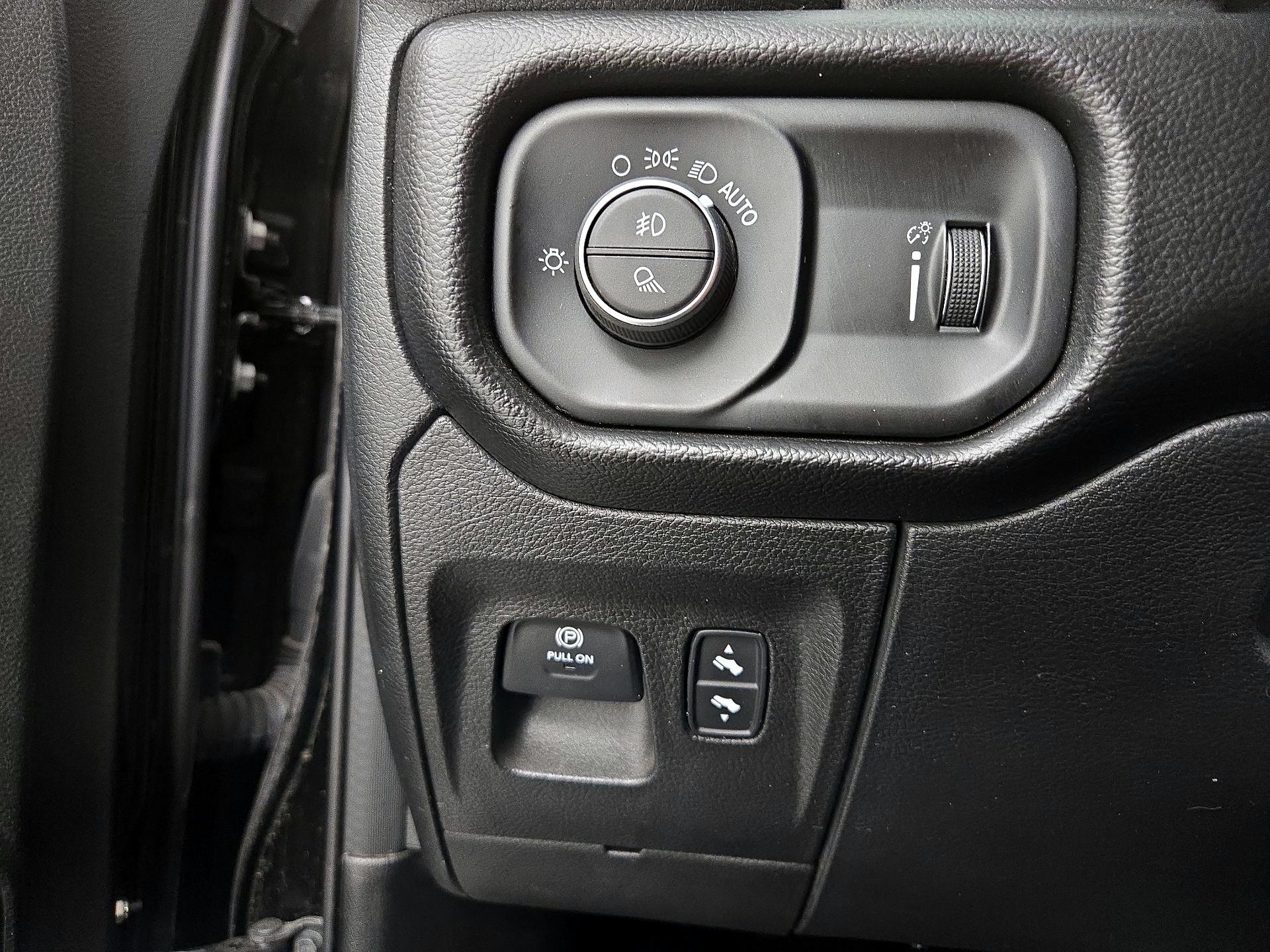 Thumbnail: 2022 RAM 1500 - 13