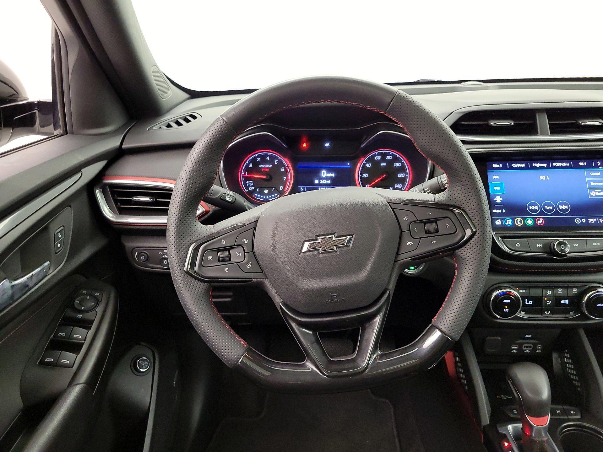 Thumbnail: 2023 Chevrolet TrailBlazer - 10