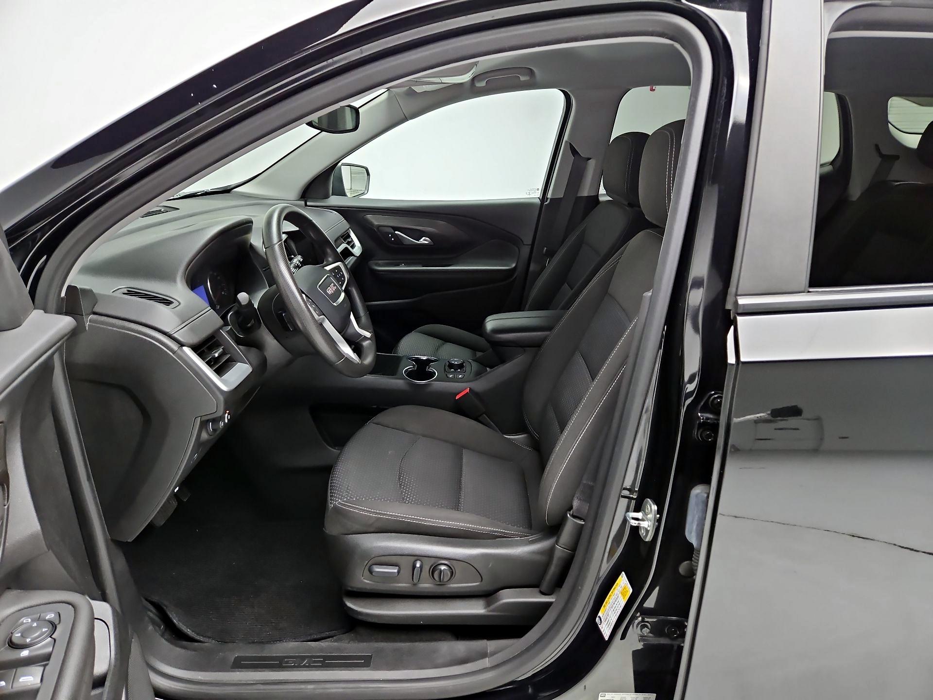 Thumbnail: 2022 GMC Terrain - 11