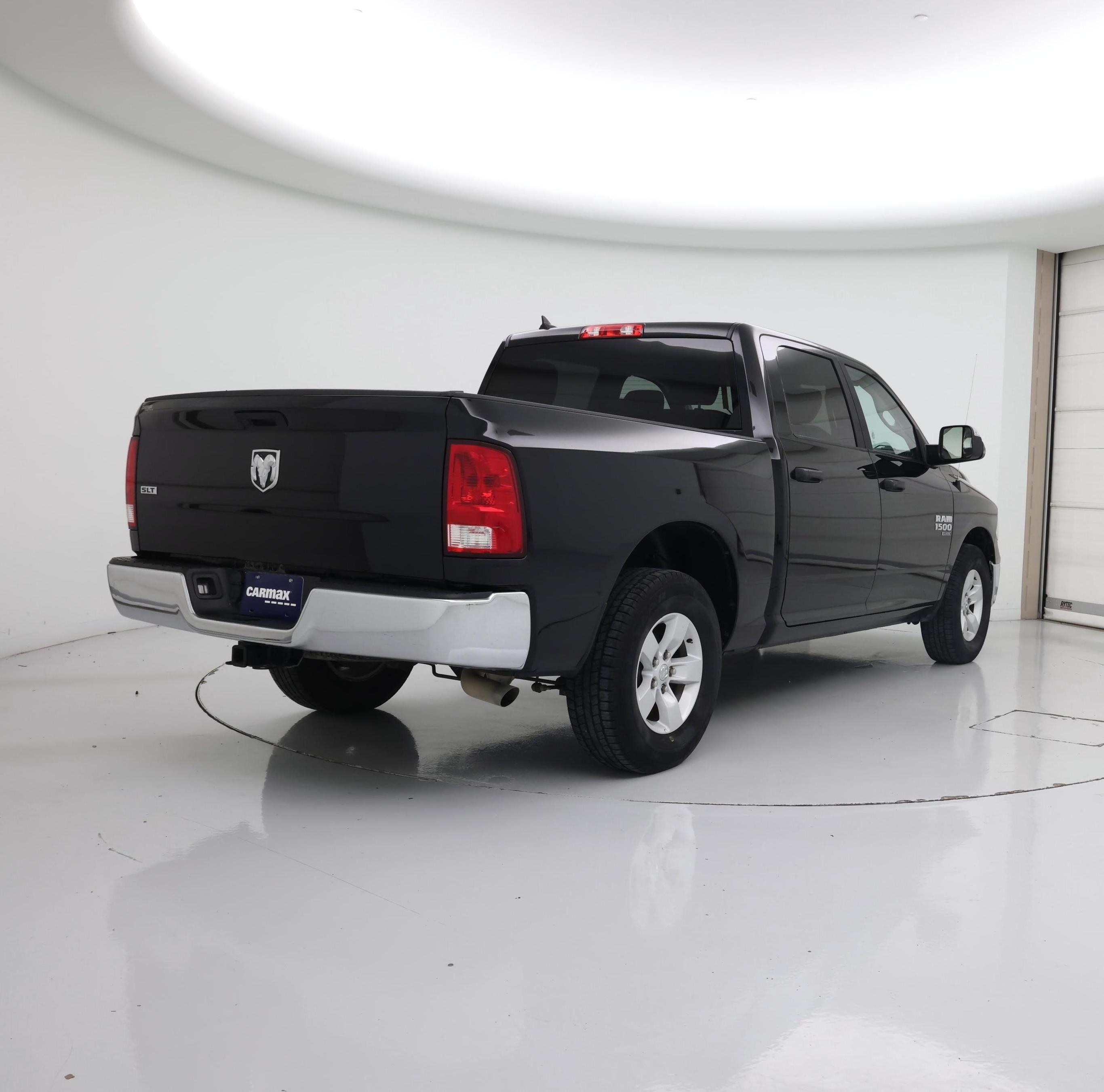 Thumbnail: 2023 RAM 1500 Classic - 8