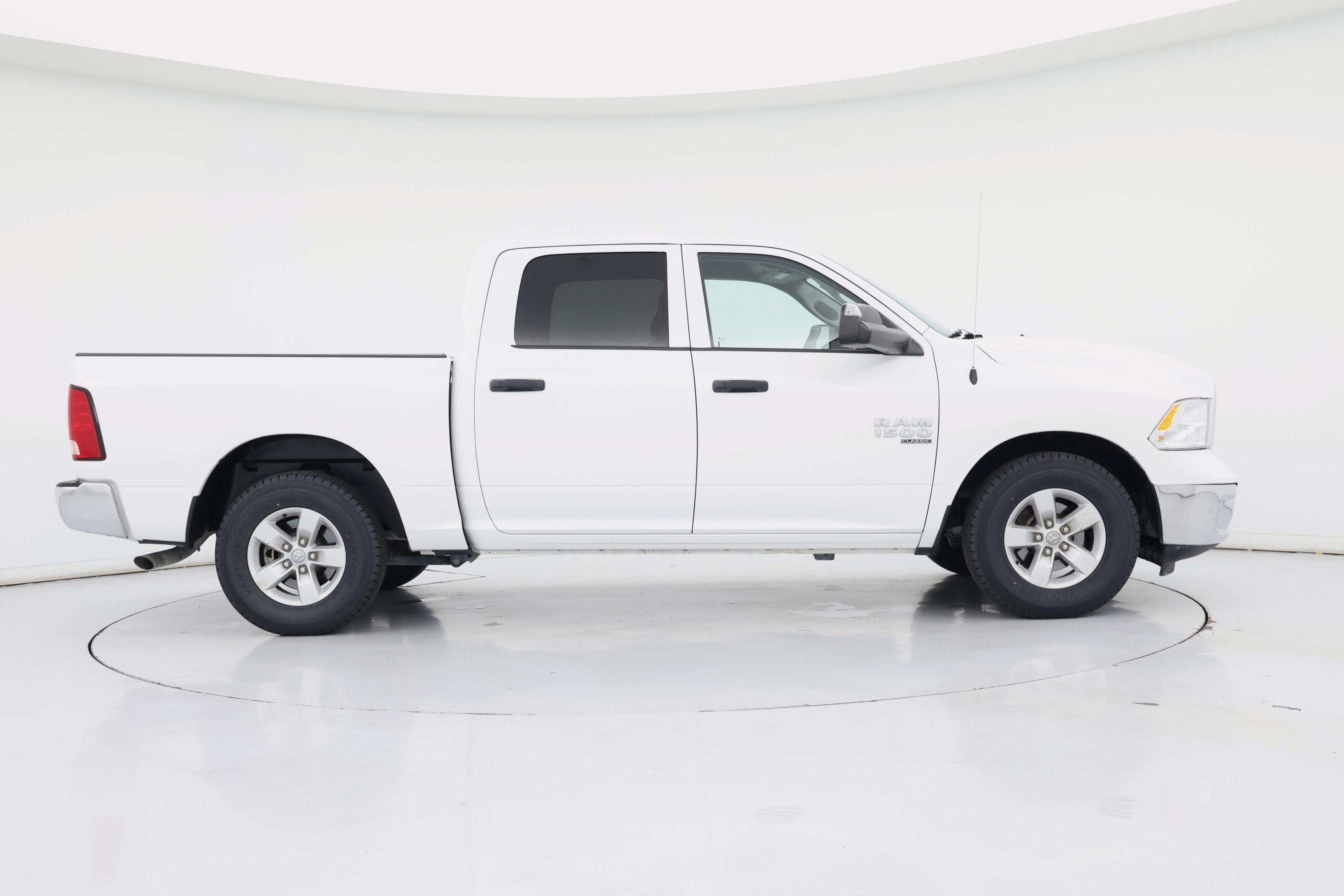 Thumbnail: 2023 RAM 1500 Classic - 7