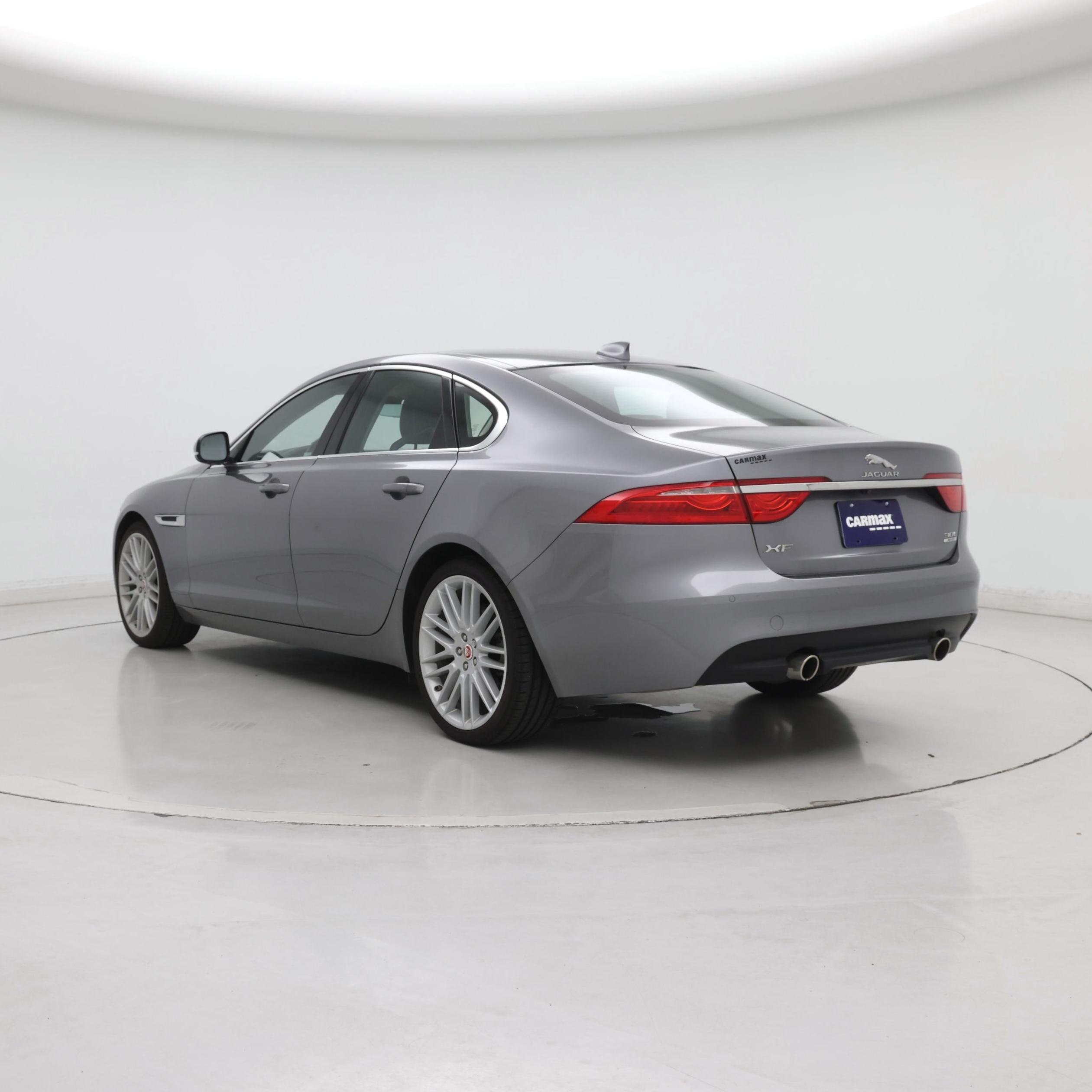 Thumbnail: 2020 Jaguar XF - 2