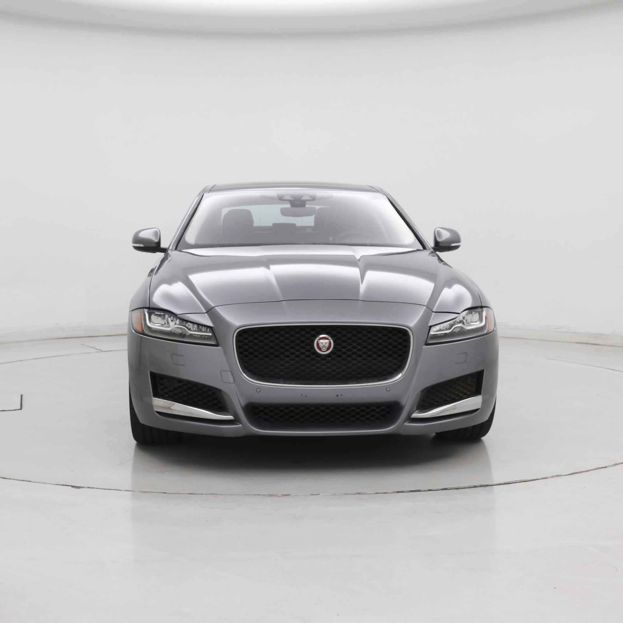 Thumbnail: 2020 Jaguar XF - 5