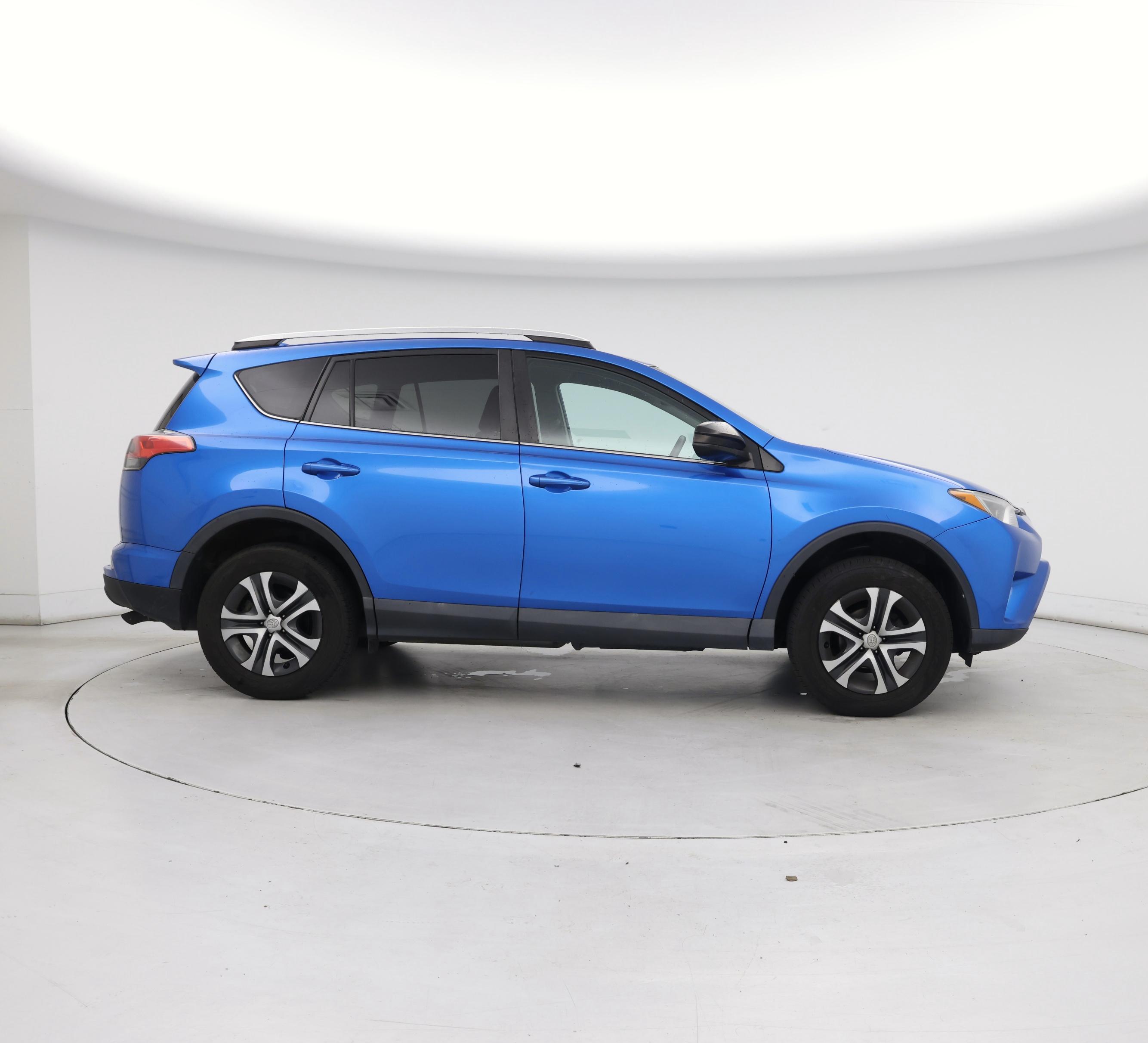 Thumbnail: 2016 Toyota RAV4 - 7