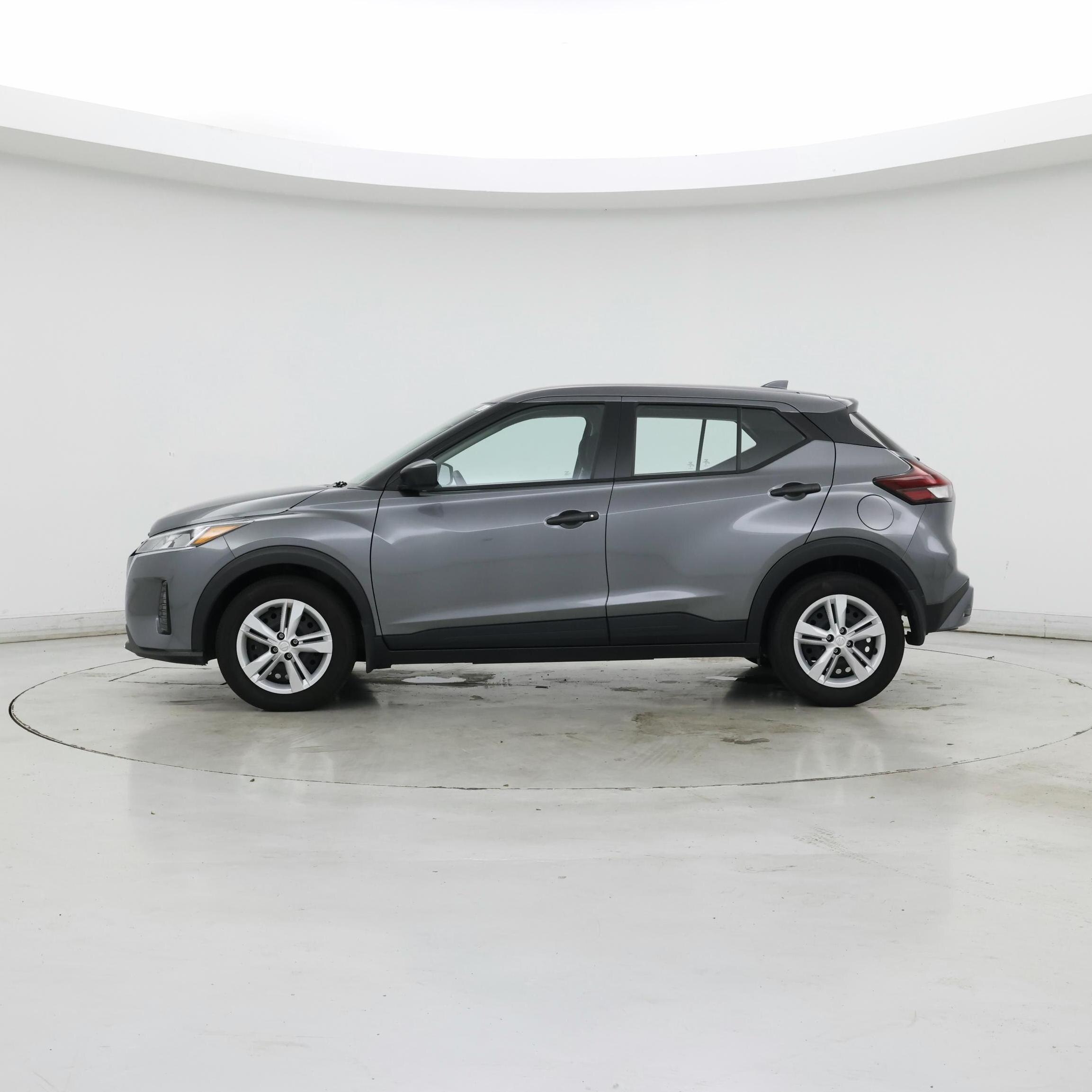 Thumbnail: 2024 Nissan Kicks - 3