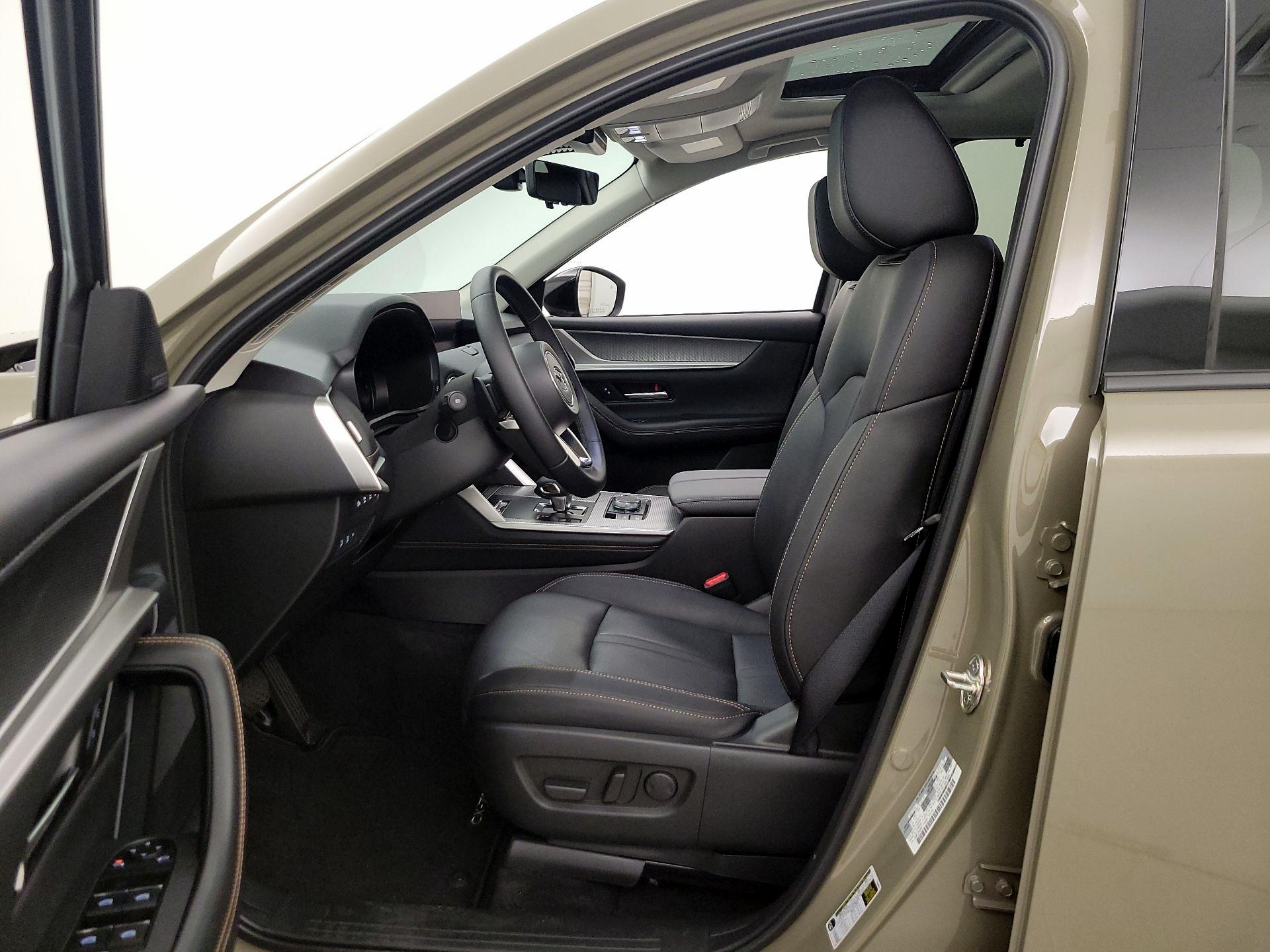 Thumbnail: 2025 Mazda CX-70 - 11