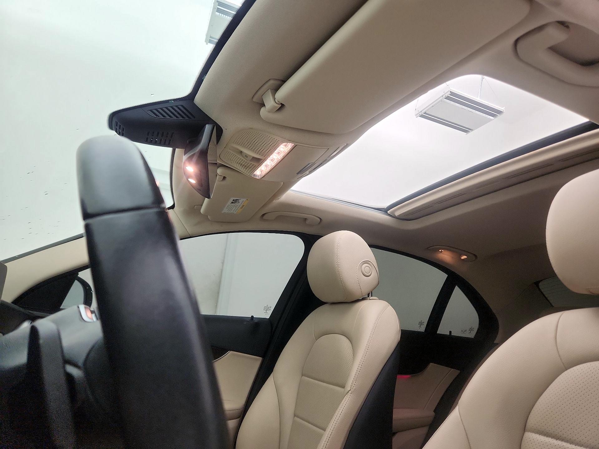 Thumbnail: 2021 Mercedes-Benz C-Class - 19