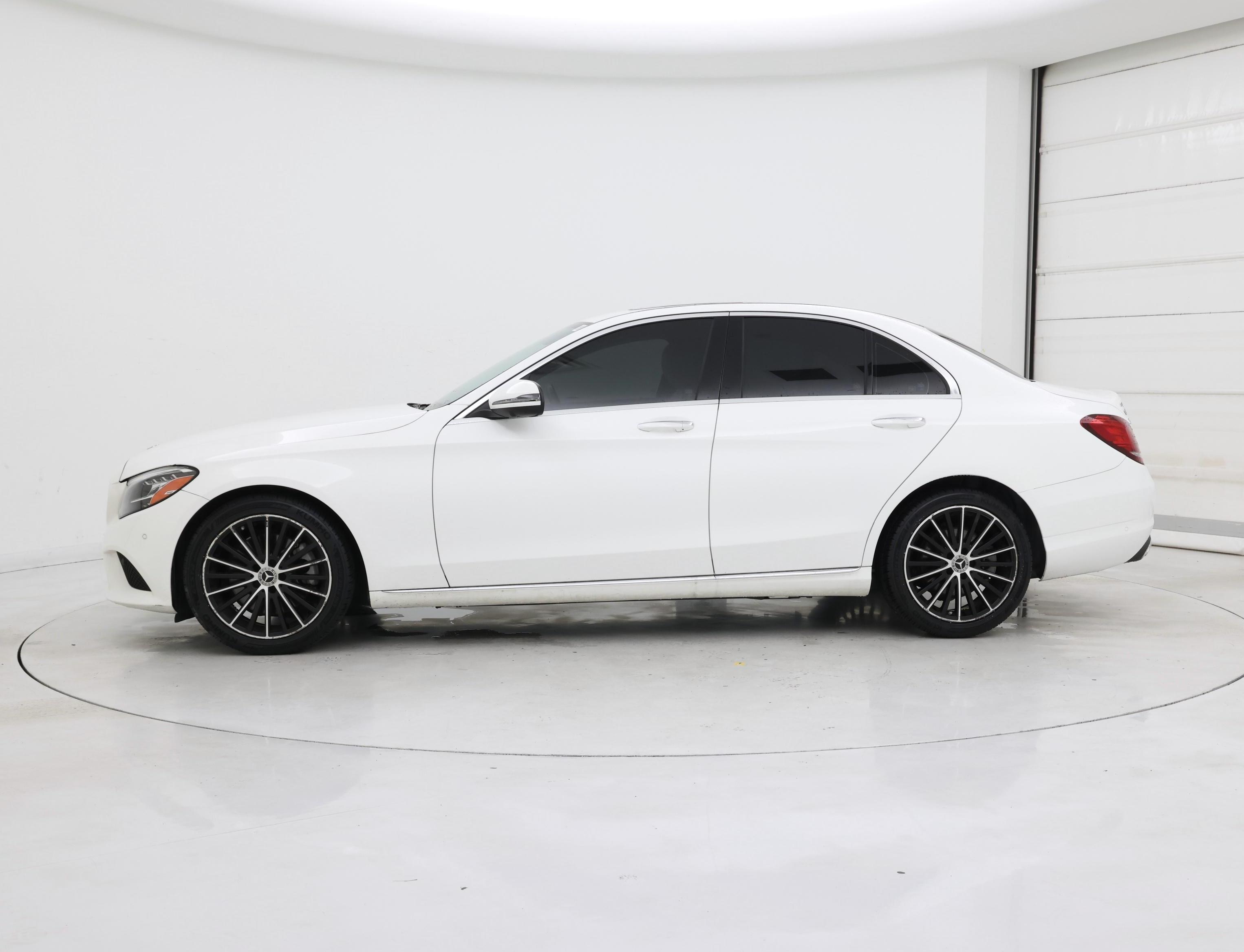 Thumbnail: 2021 Mercedes-Benz C-Class - 3