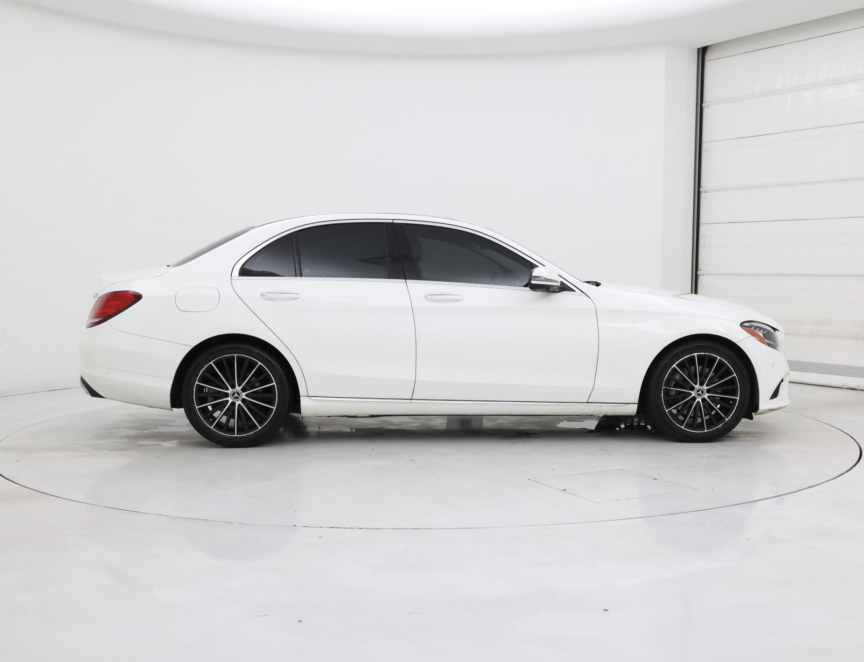 Thumbnail: 2021 Mercedes-Benz C-Class - 7
