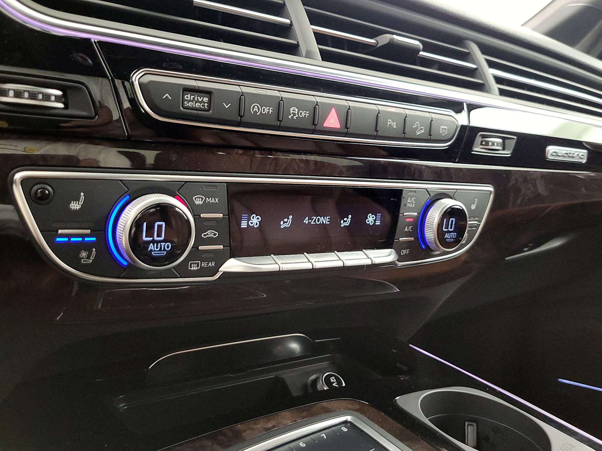 Thumbnail: 2018 Audi Q7 - 17