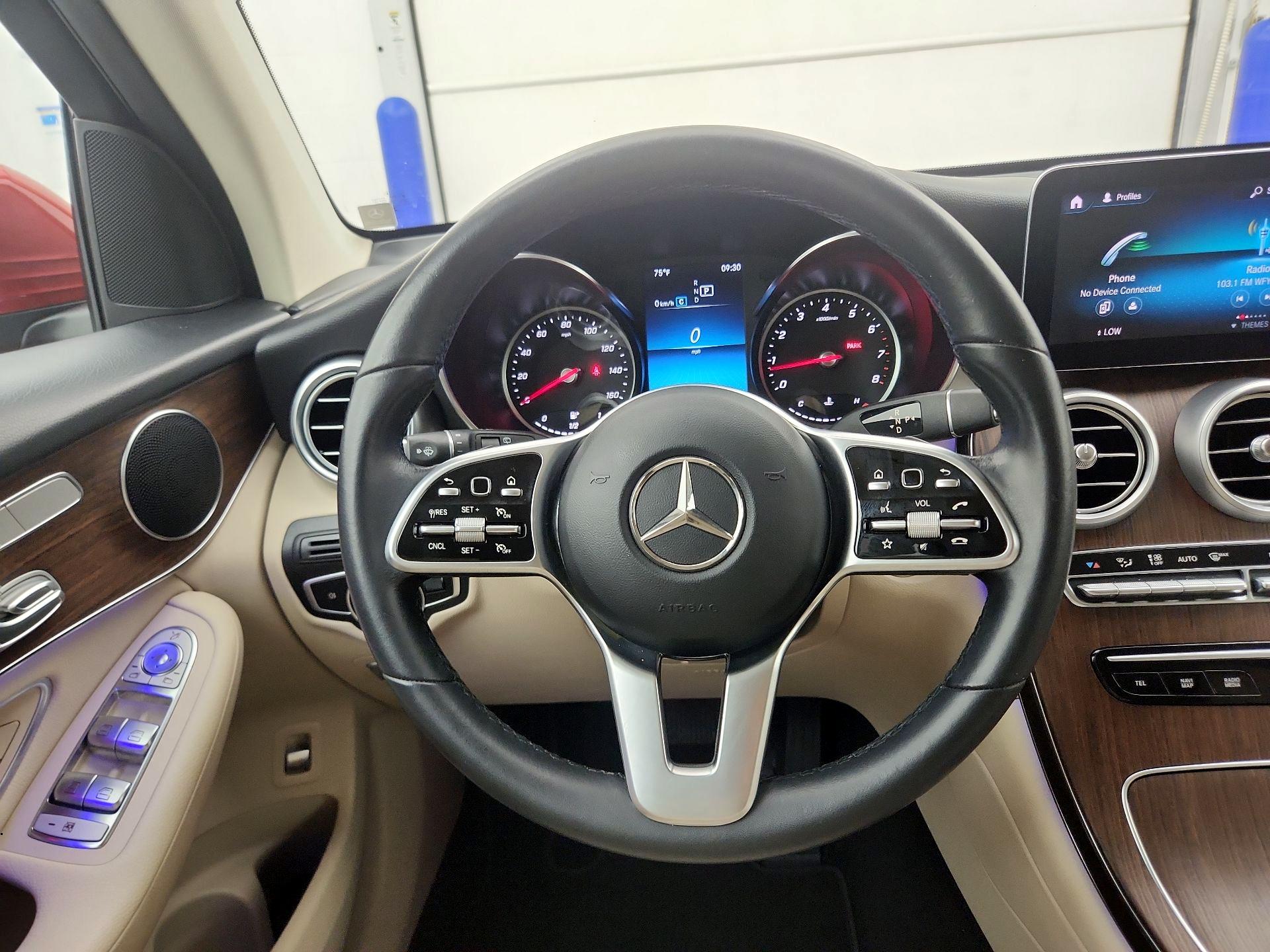 Thumbnail: 2022 Mercedes-Benz GLC - 10
