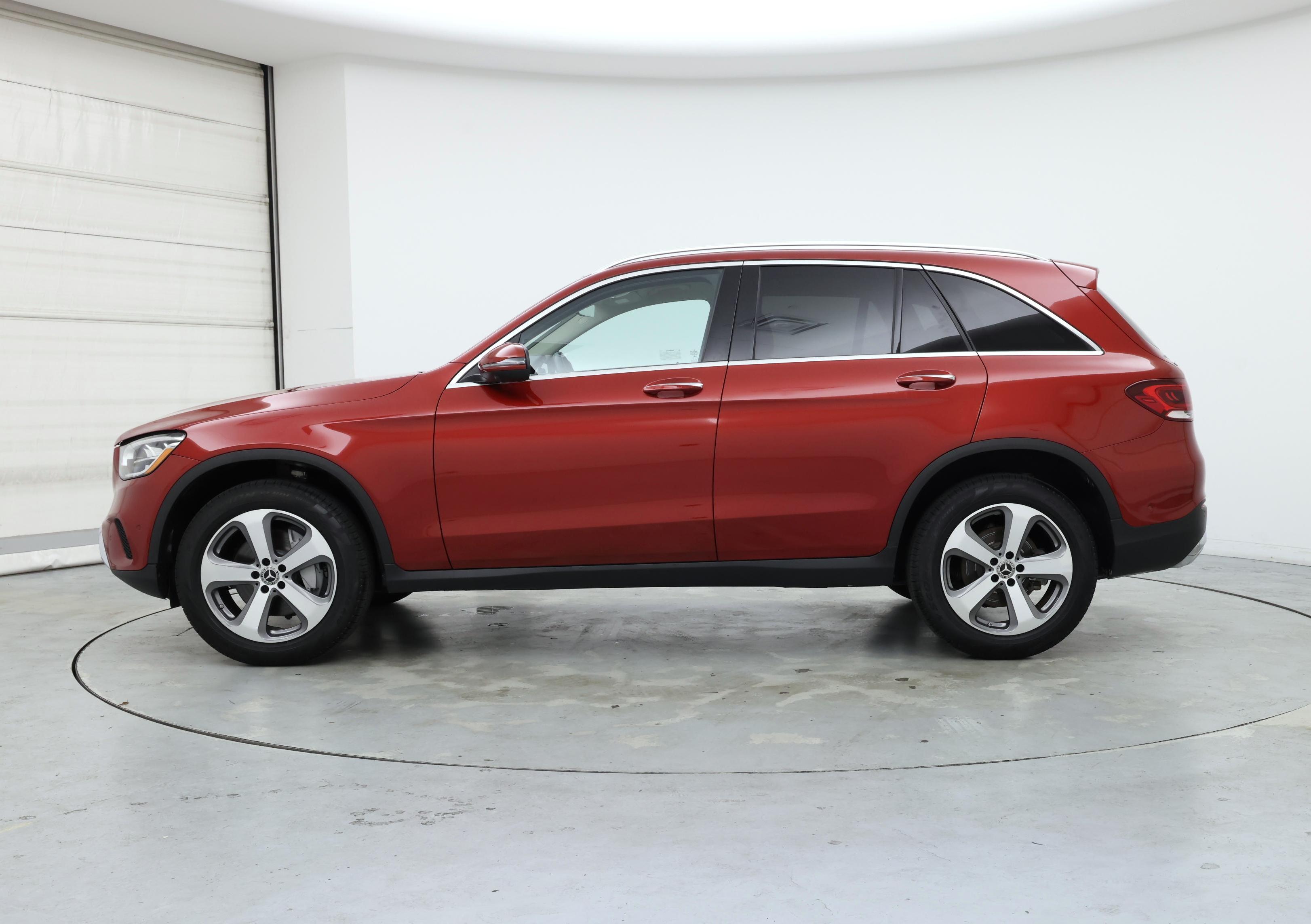 Thumbnail: 2022 Mercedes-Benz GLC - 3