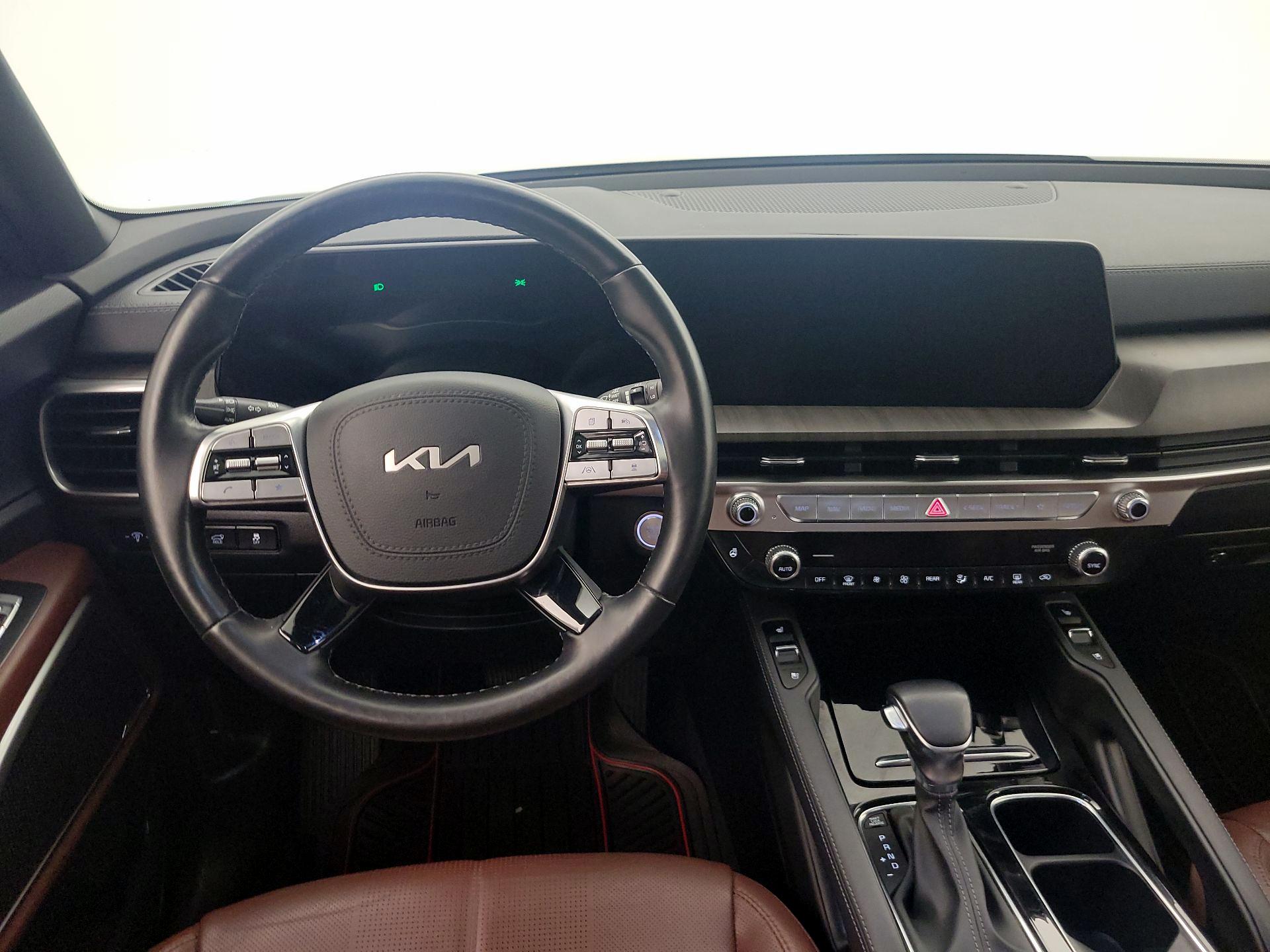 Thumbnail: 2023 Kia Telluride - 10