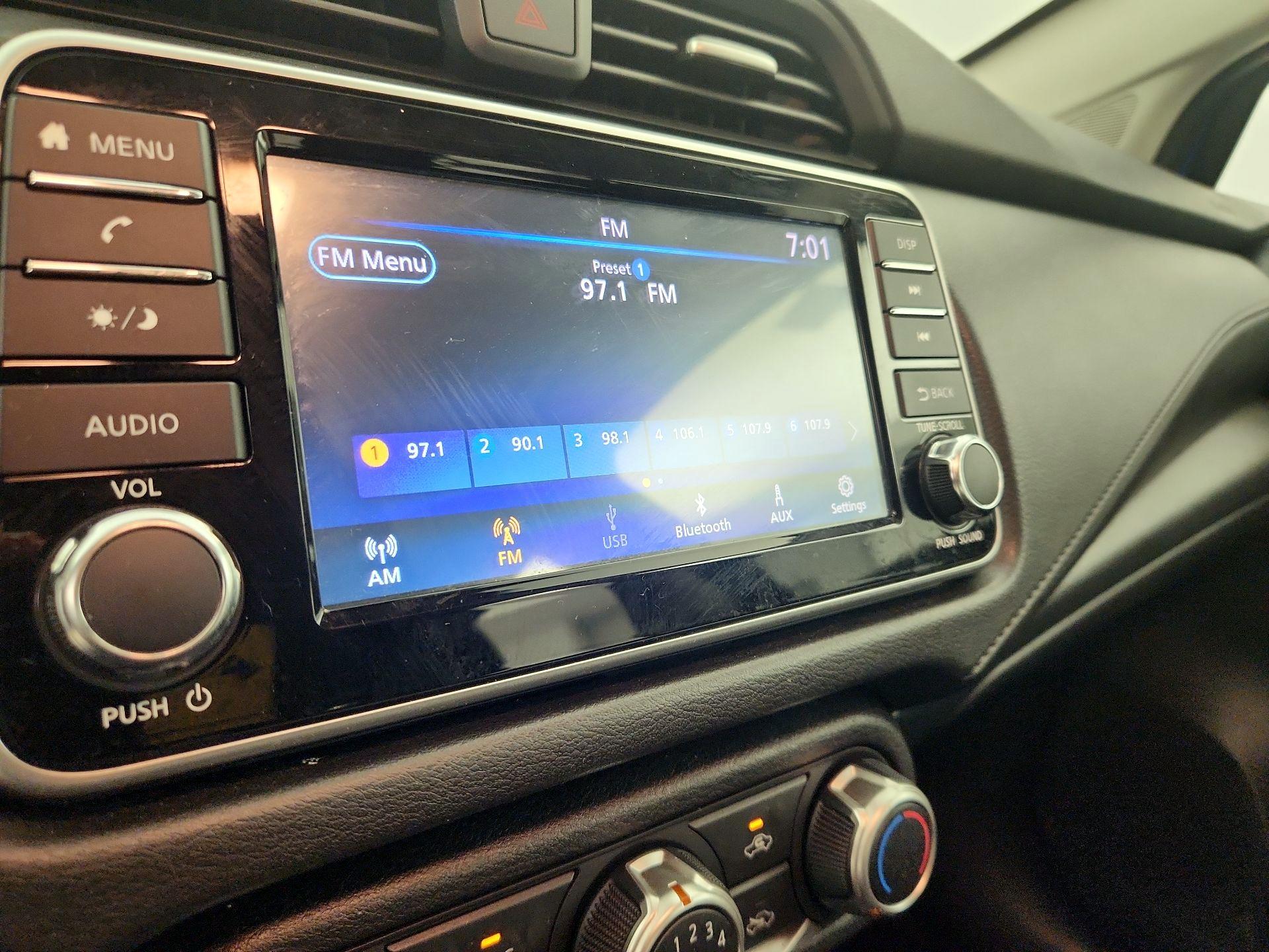 Thumbnail: 2020 Nissan Versa - 15