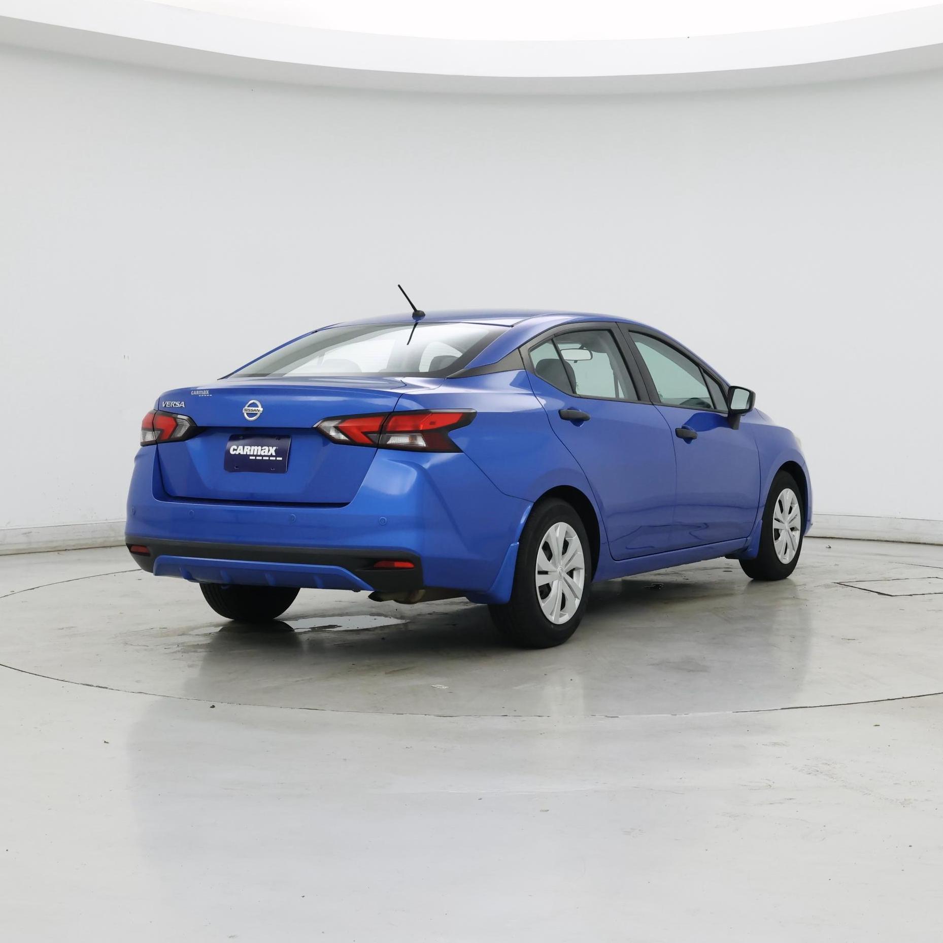 Thumbnail: 2020 Nissan Versa - 8