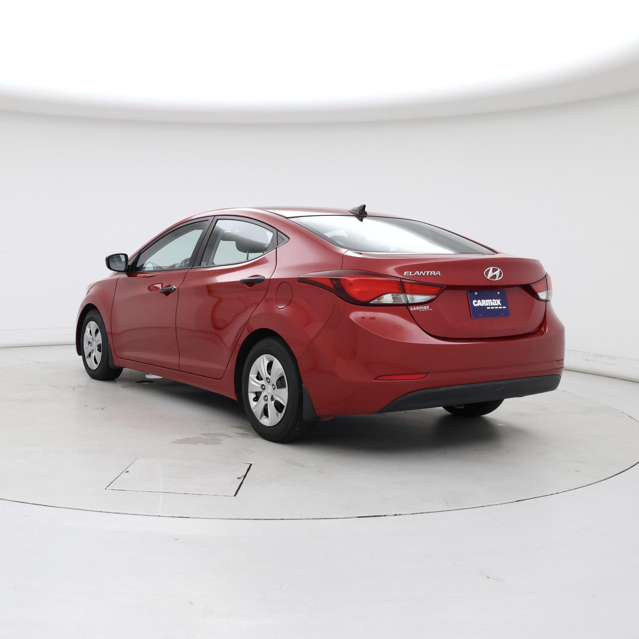 Thumbnail: 2016 Hyundai Elantra - 2