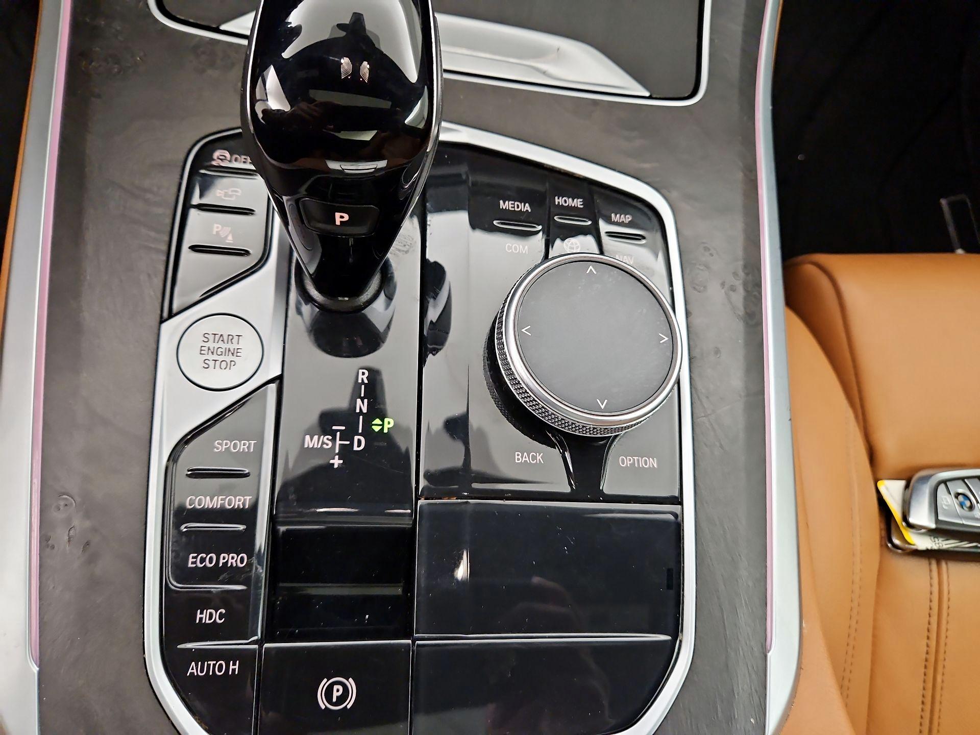 Thumbnail: 2022 BMW X5 - 18