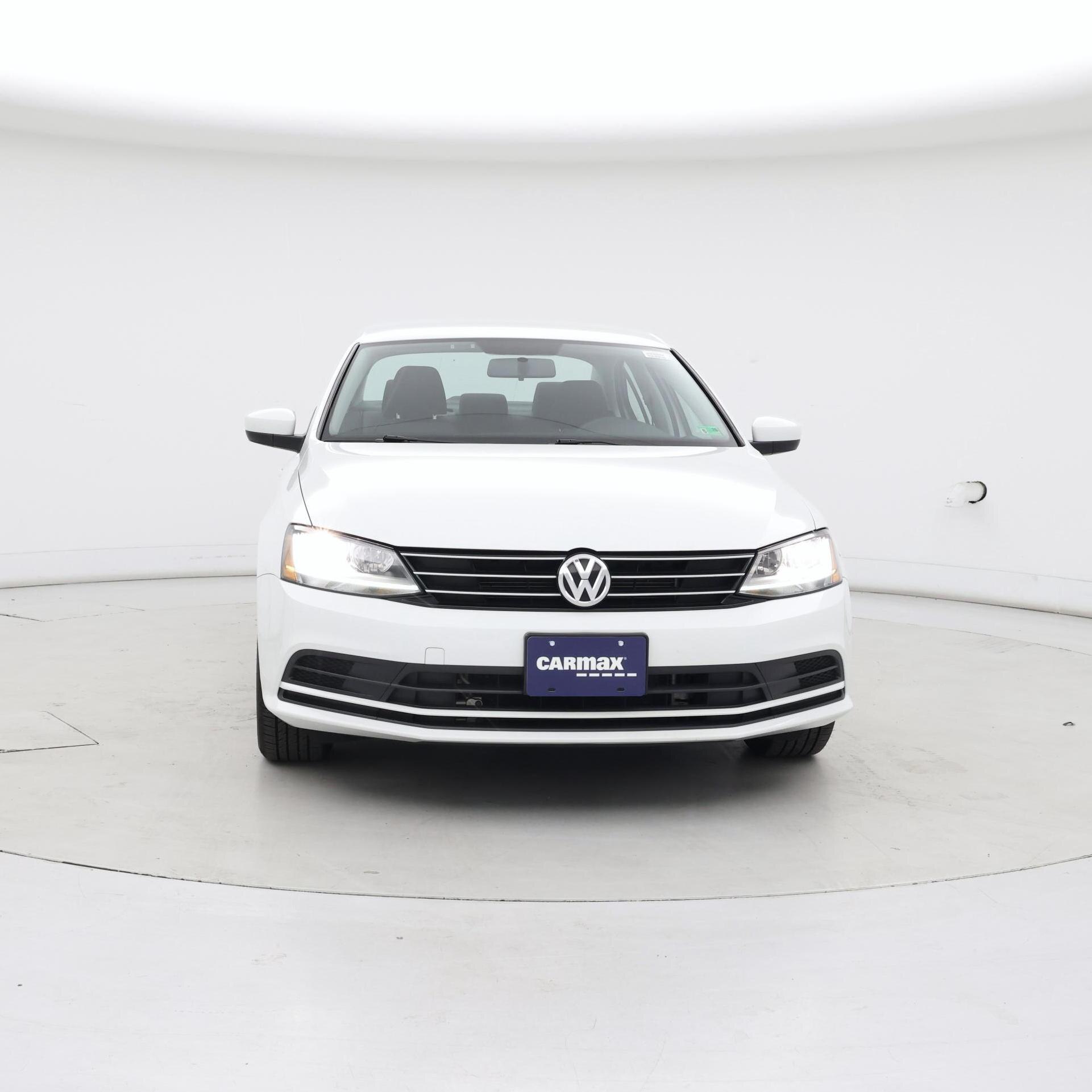 Thumbnail: 2017 Volkswagen Jetta - 5