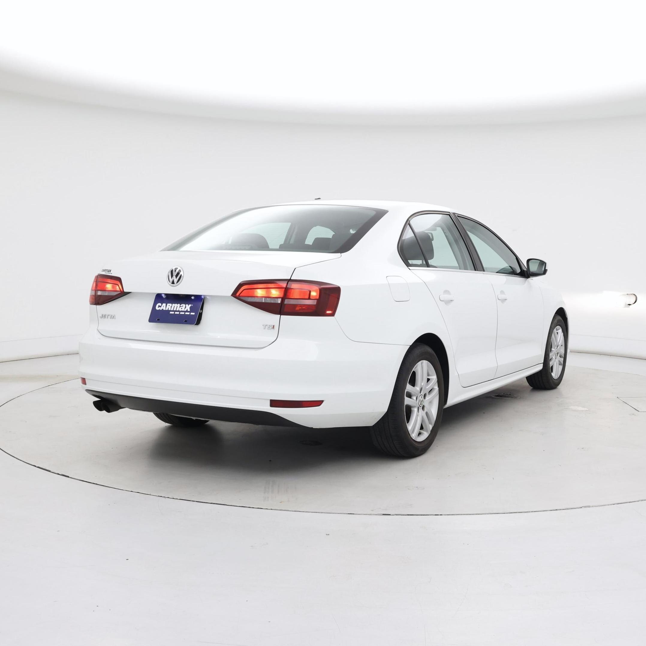 Thumbnail: 2017 Volkswagen Jetta - 8