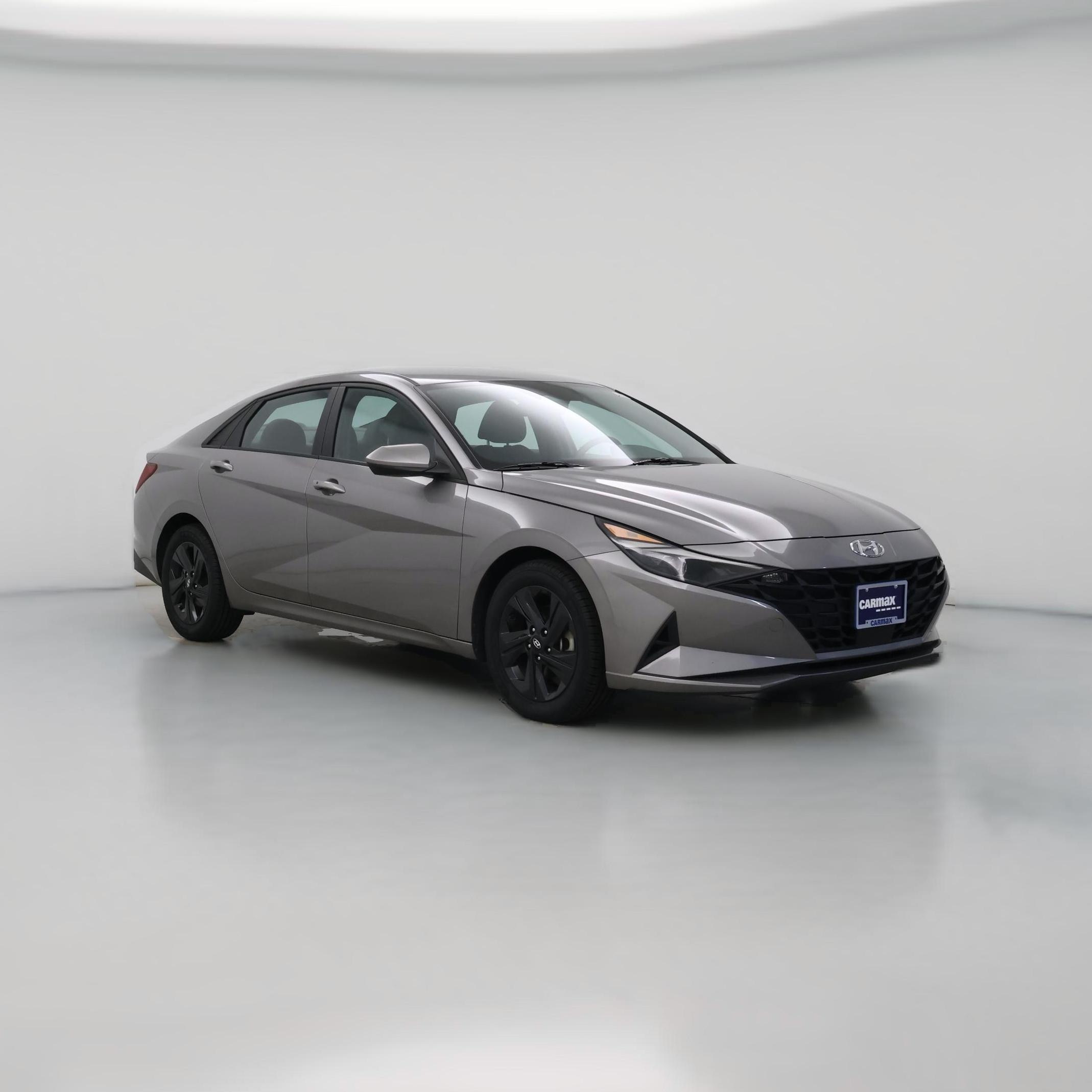 Thumbnail: 2022 Hyundai Elantra - 1