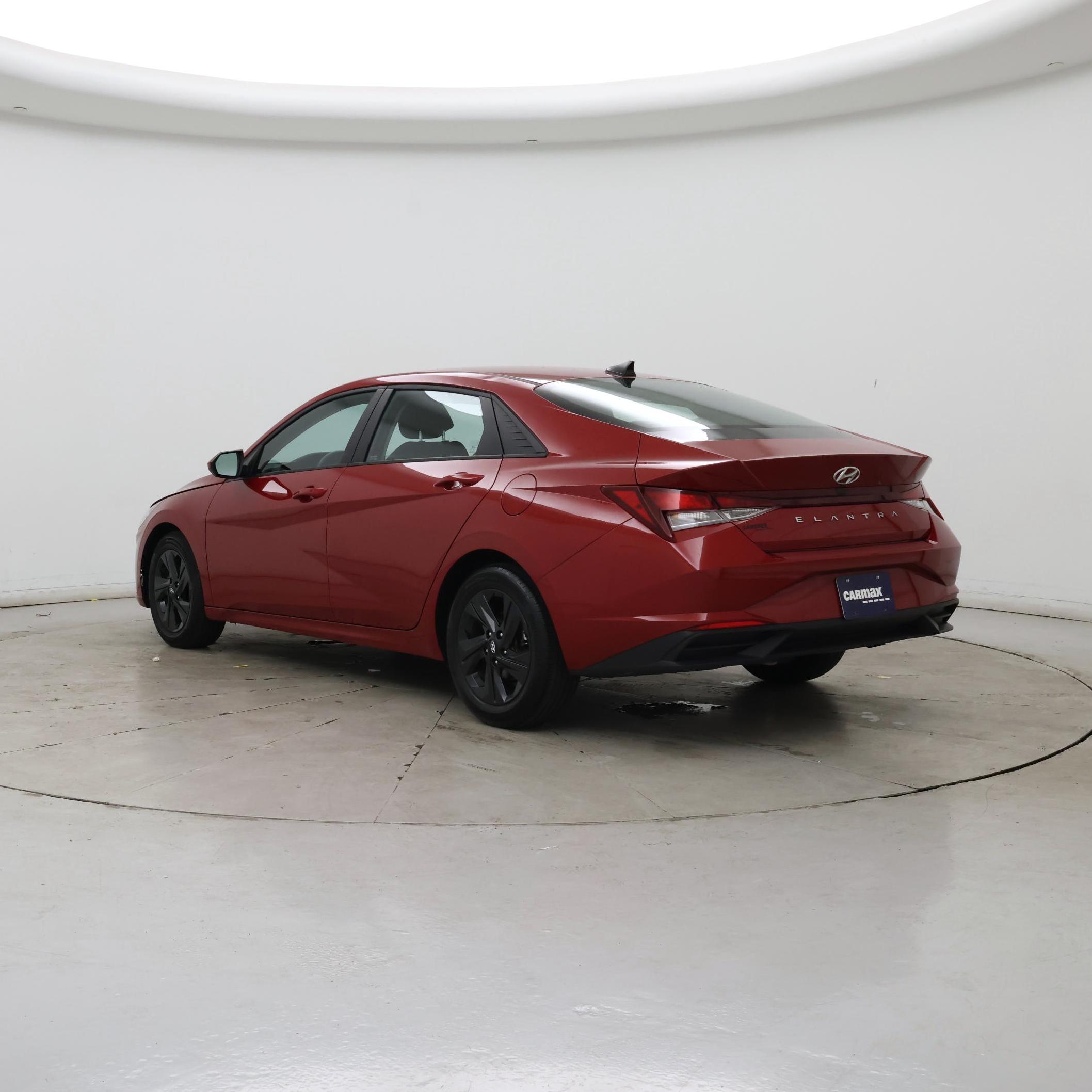 Thumbnail: 2022 Hyundai Elantra - 2