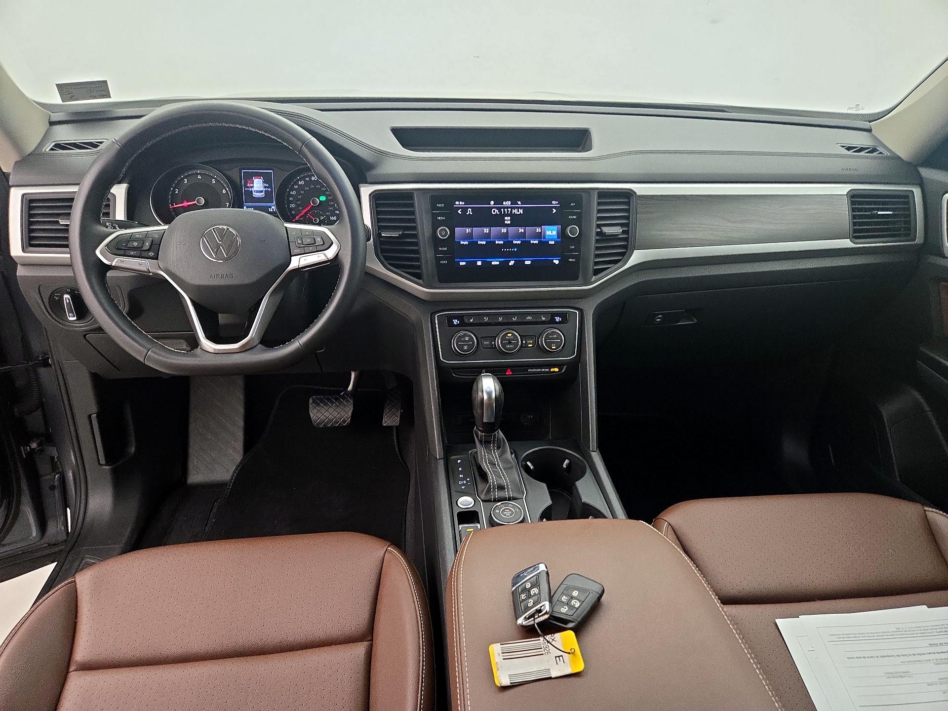Thumbnail: 2021 Volkswagen Atlas - 9