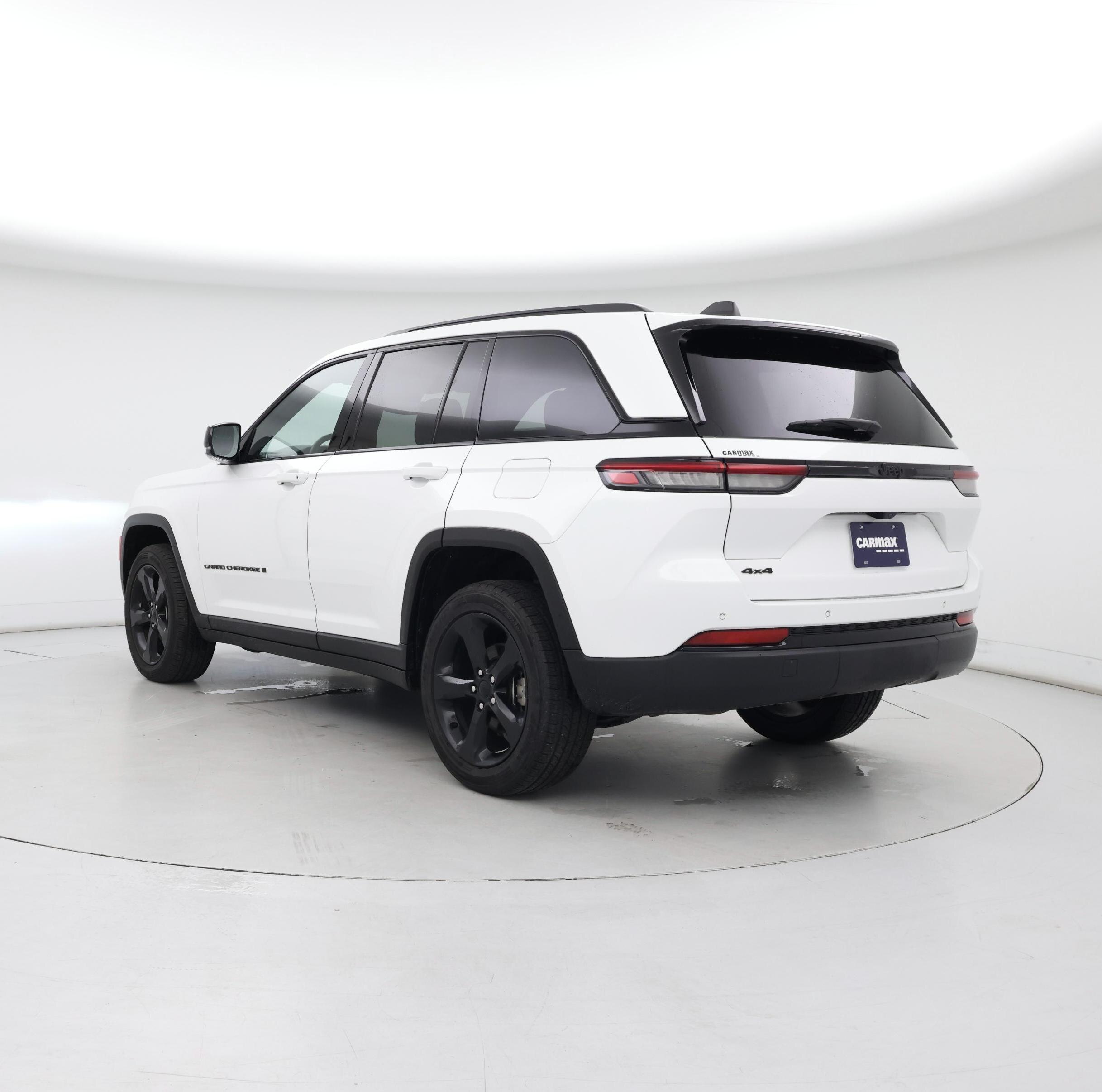 Thumbnail: 2023 Jeep Grand Cherokee - 2