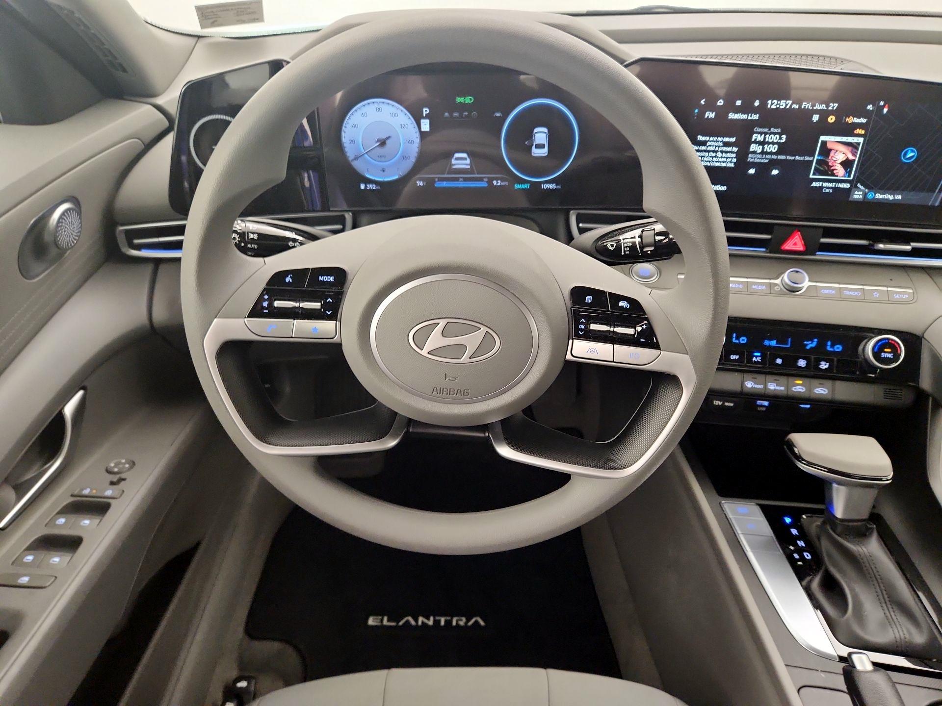 Thumbnail: 2024 Hyundai Elantra - 10