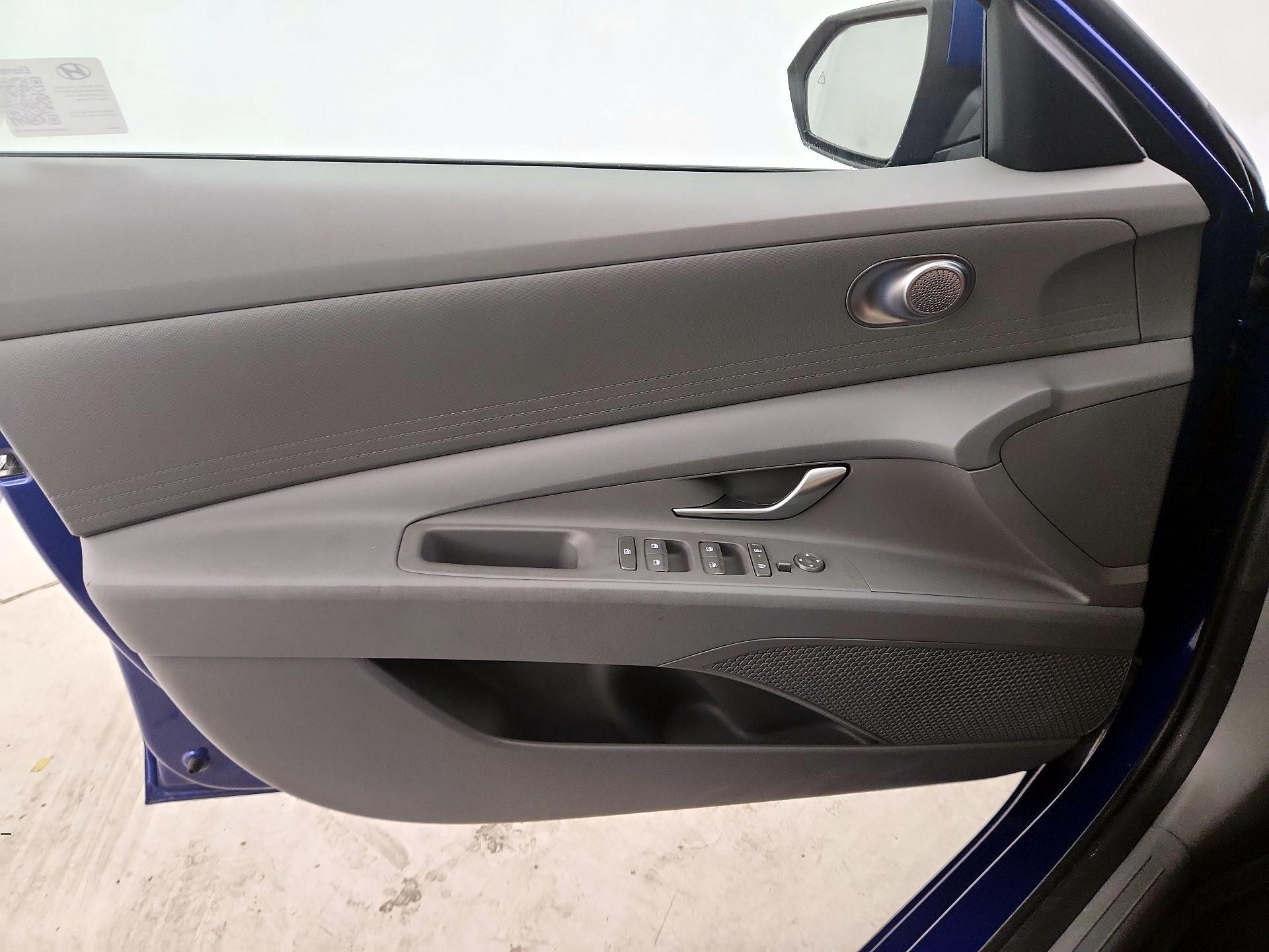 Thumbnail: 2024 Hyundai Elantra - 12
