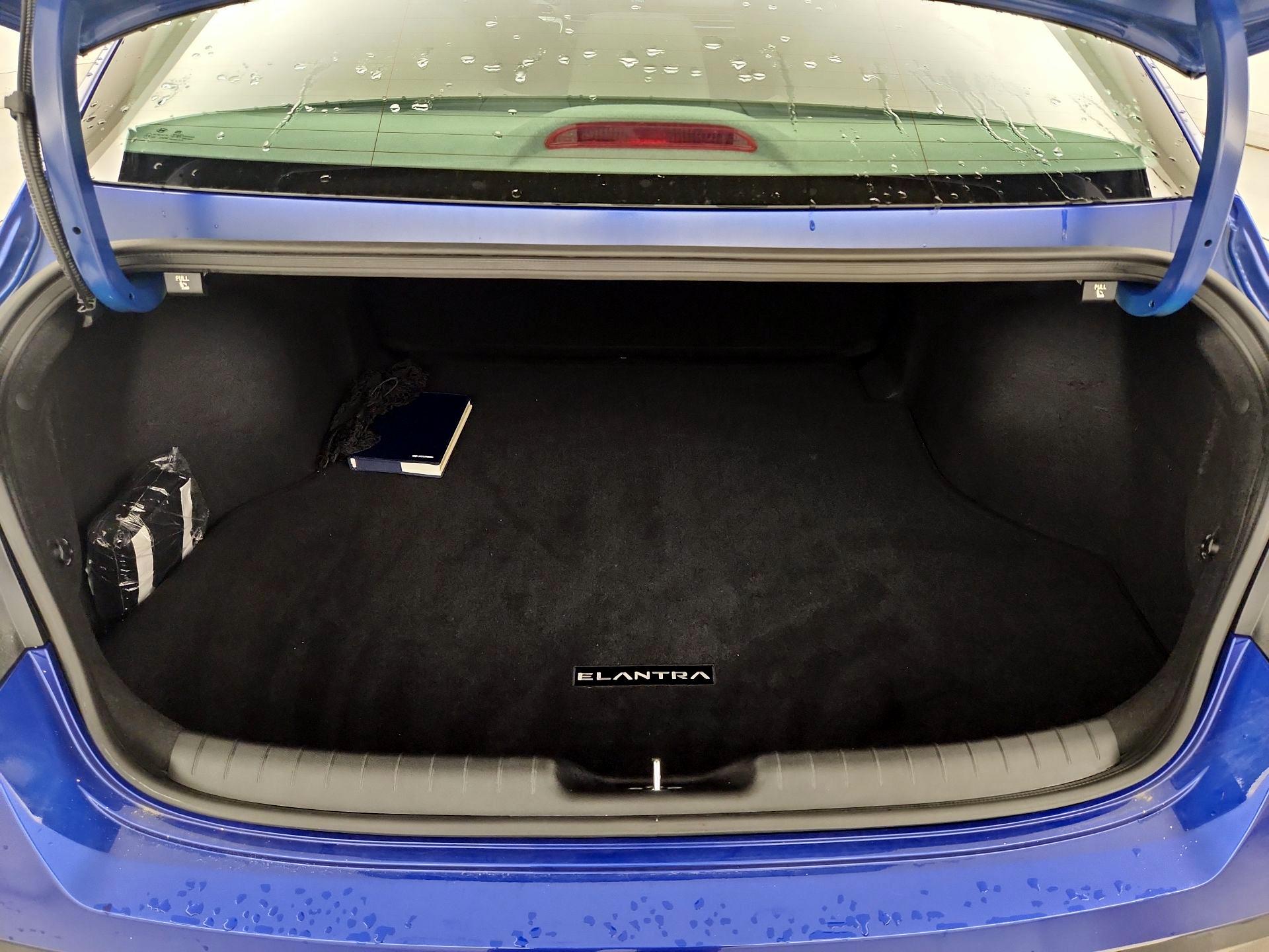 Thumbnail: 2024 Hyundai Elantra - 20