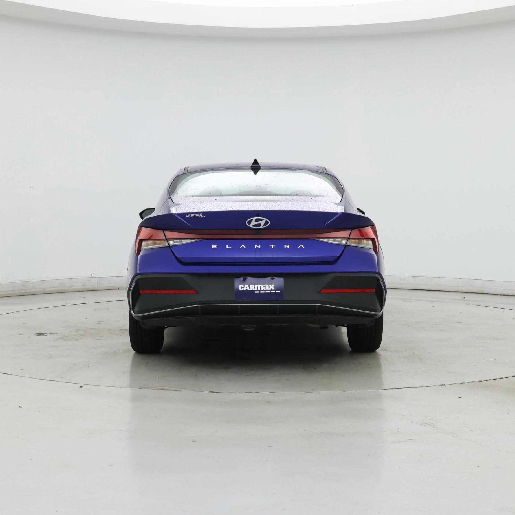 Thumbnail: 2024 Hyundai Elantra - 6