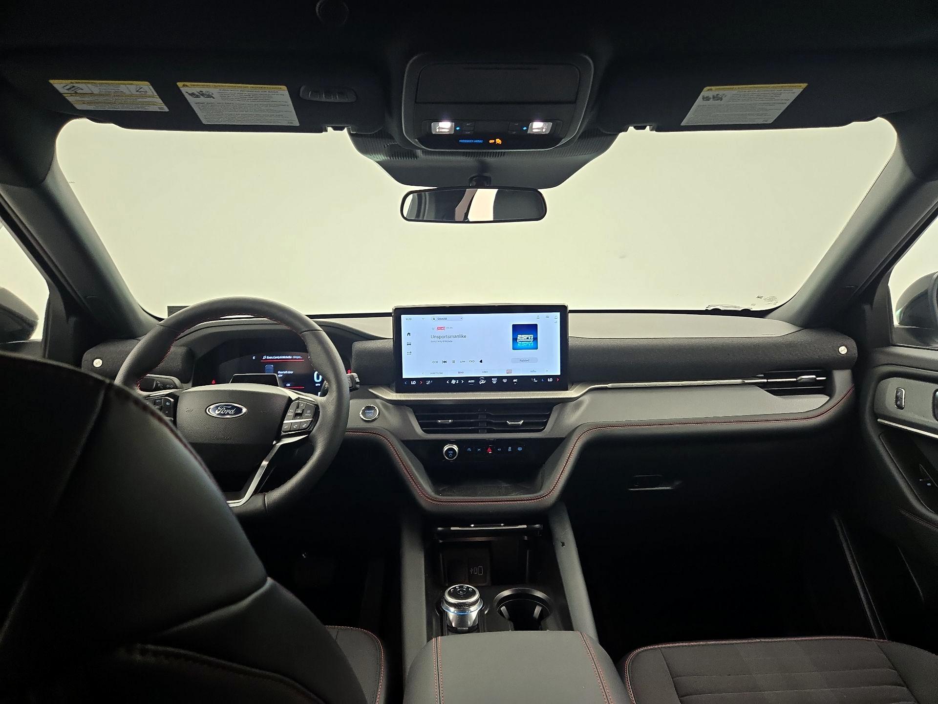 Thumbnail: 2025 Ford Explorer - 9