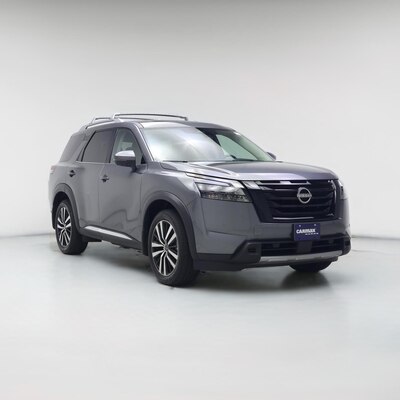 Gray 2025 Nissan Pathfinder Platinum
