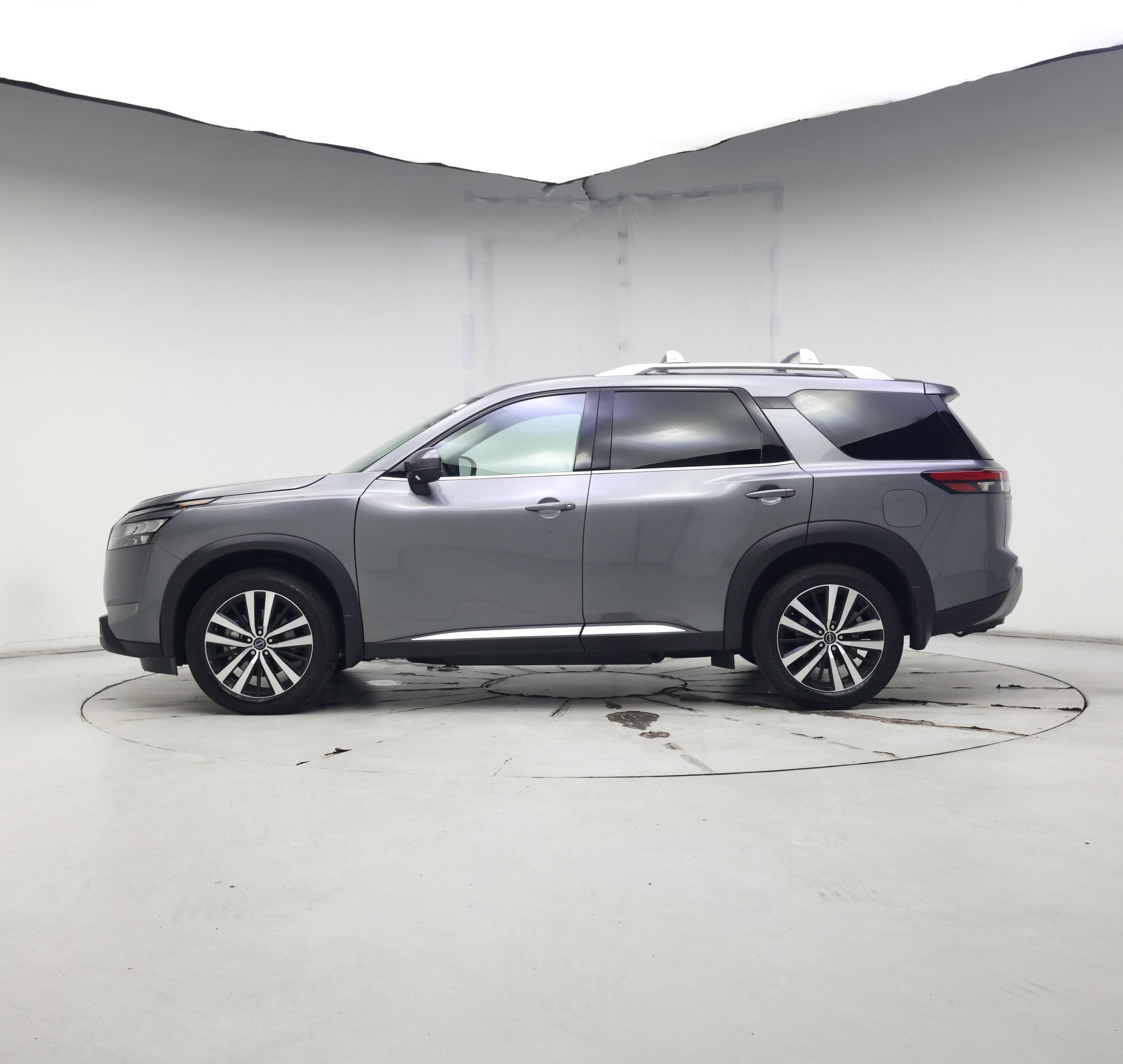 Thumbnail: 2025 Nissan Pathfinder - 3