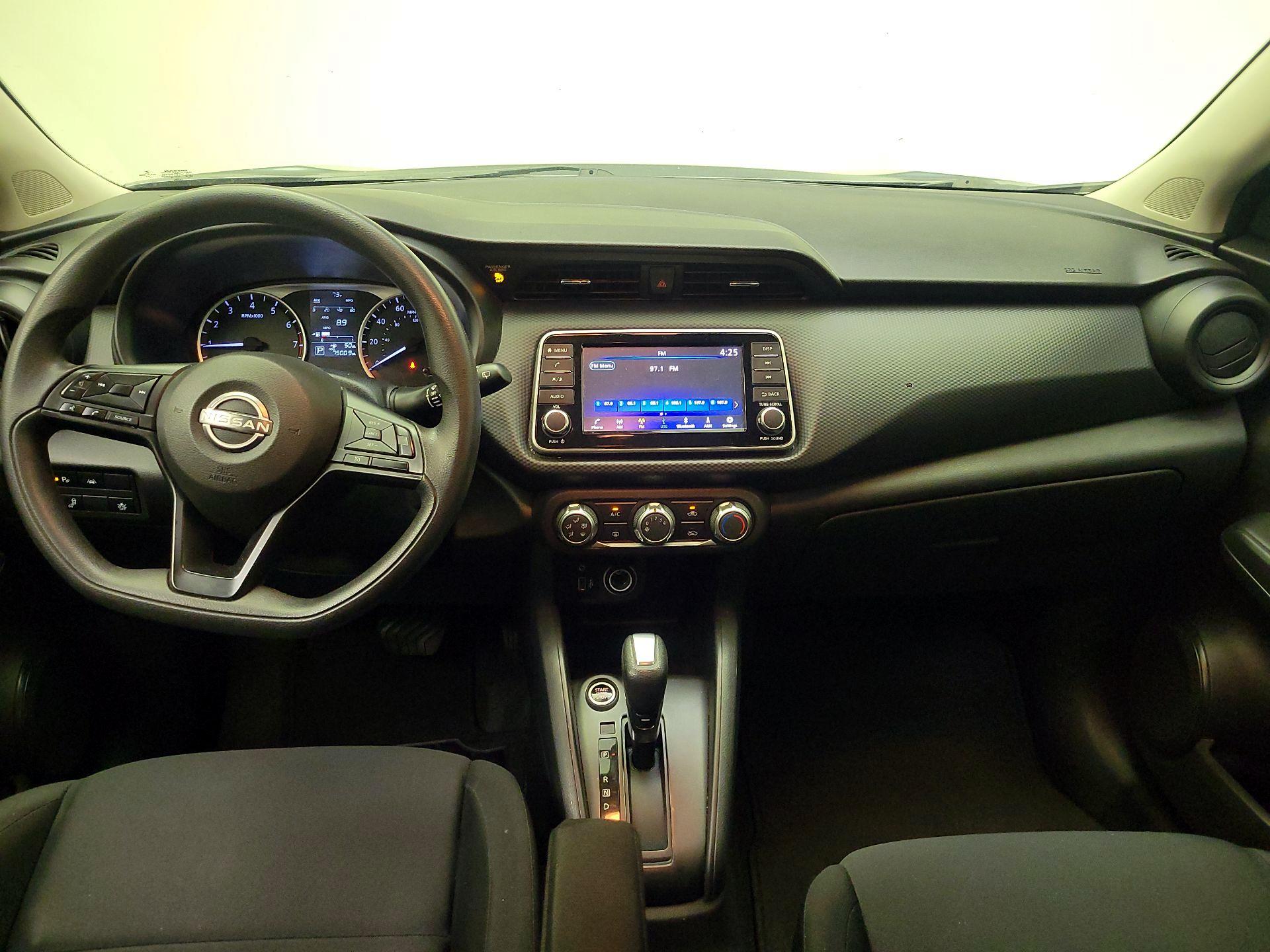 Thumbnail: 2023 Nissan Kicks - 9