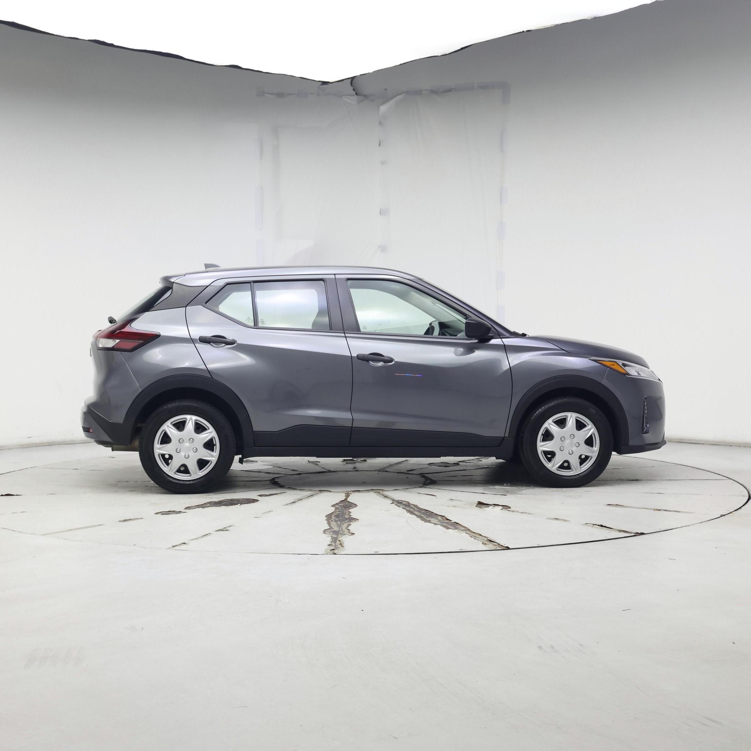 Thumbnail: 2023 Nissan Kicks - 7