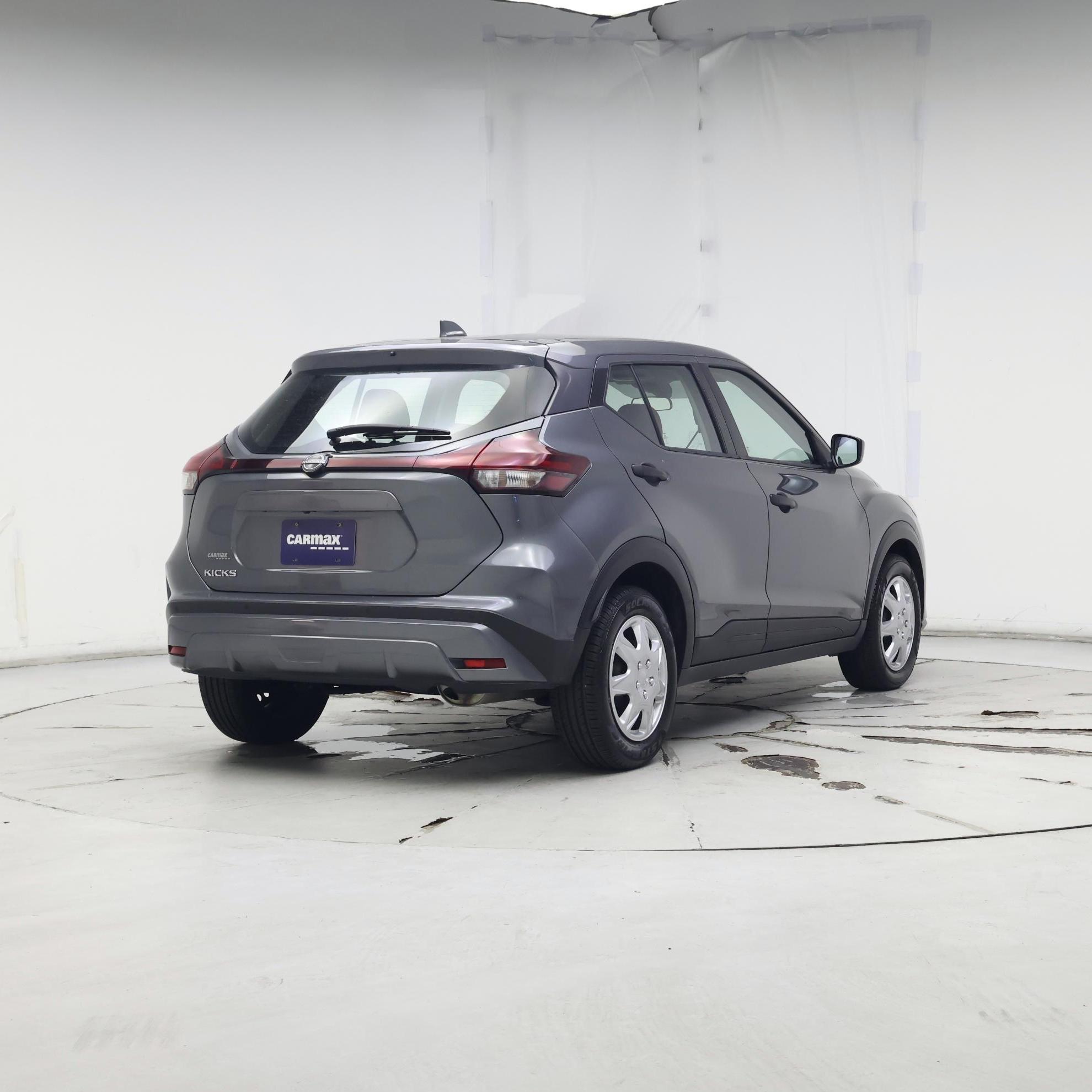 Thumbnail: 2023 Nissan Kicks - 8