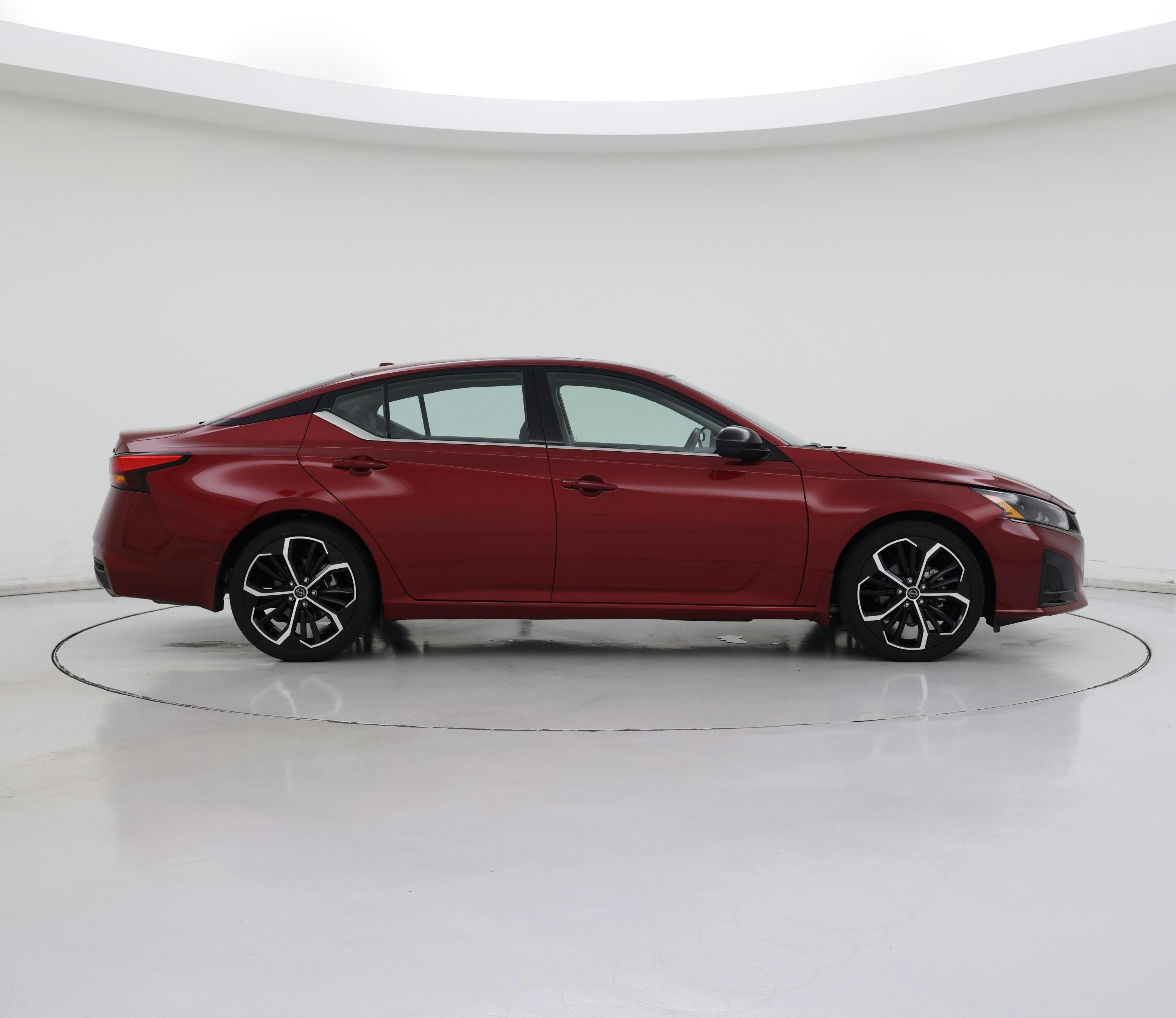Thumbnail: 2023 Nissan Altima - 7