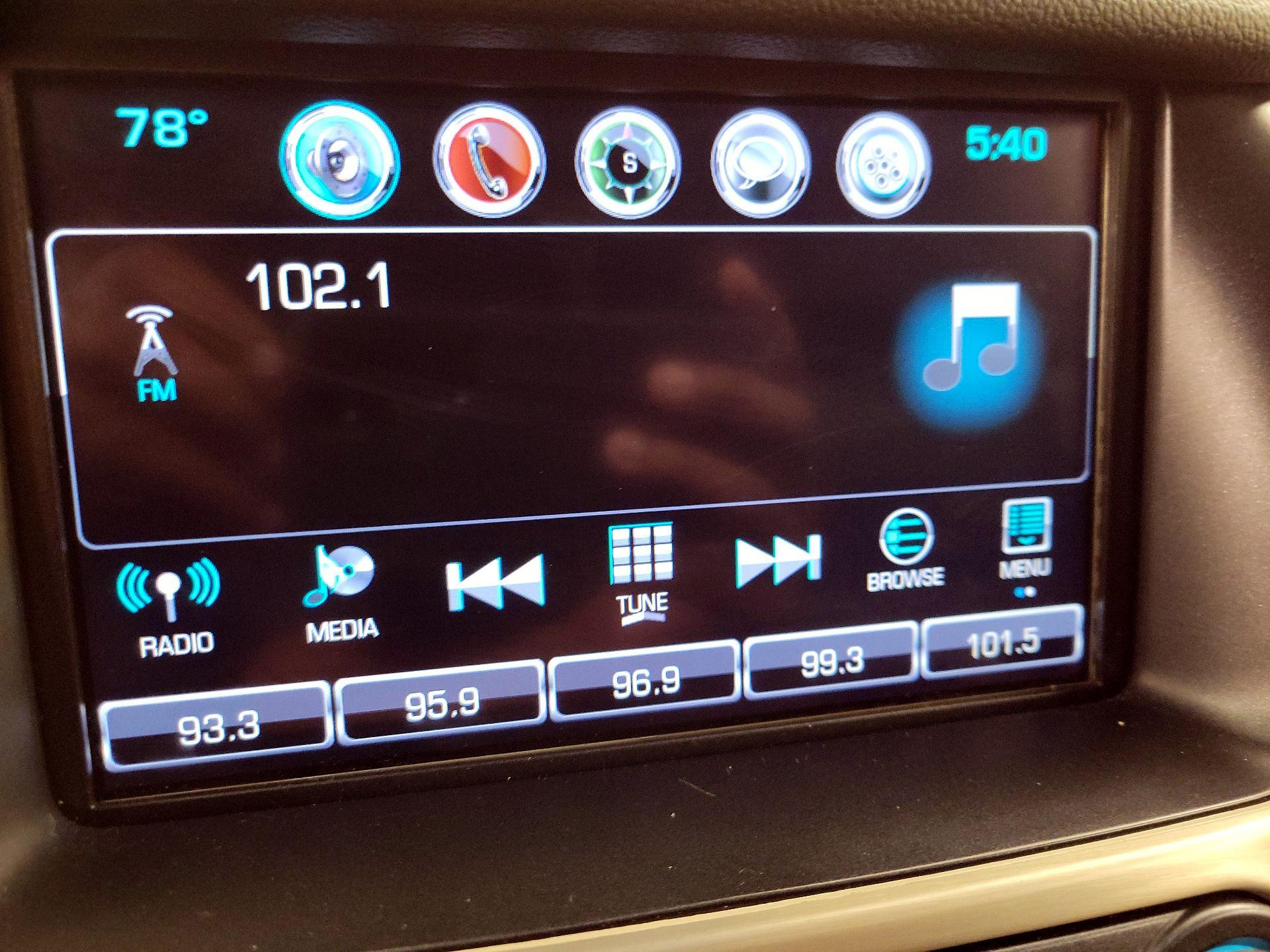 Thumbnail: 2020 GMC Yukon XL - 15