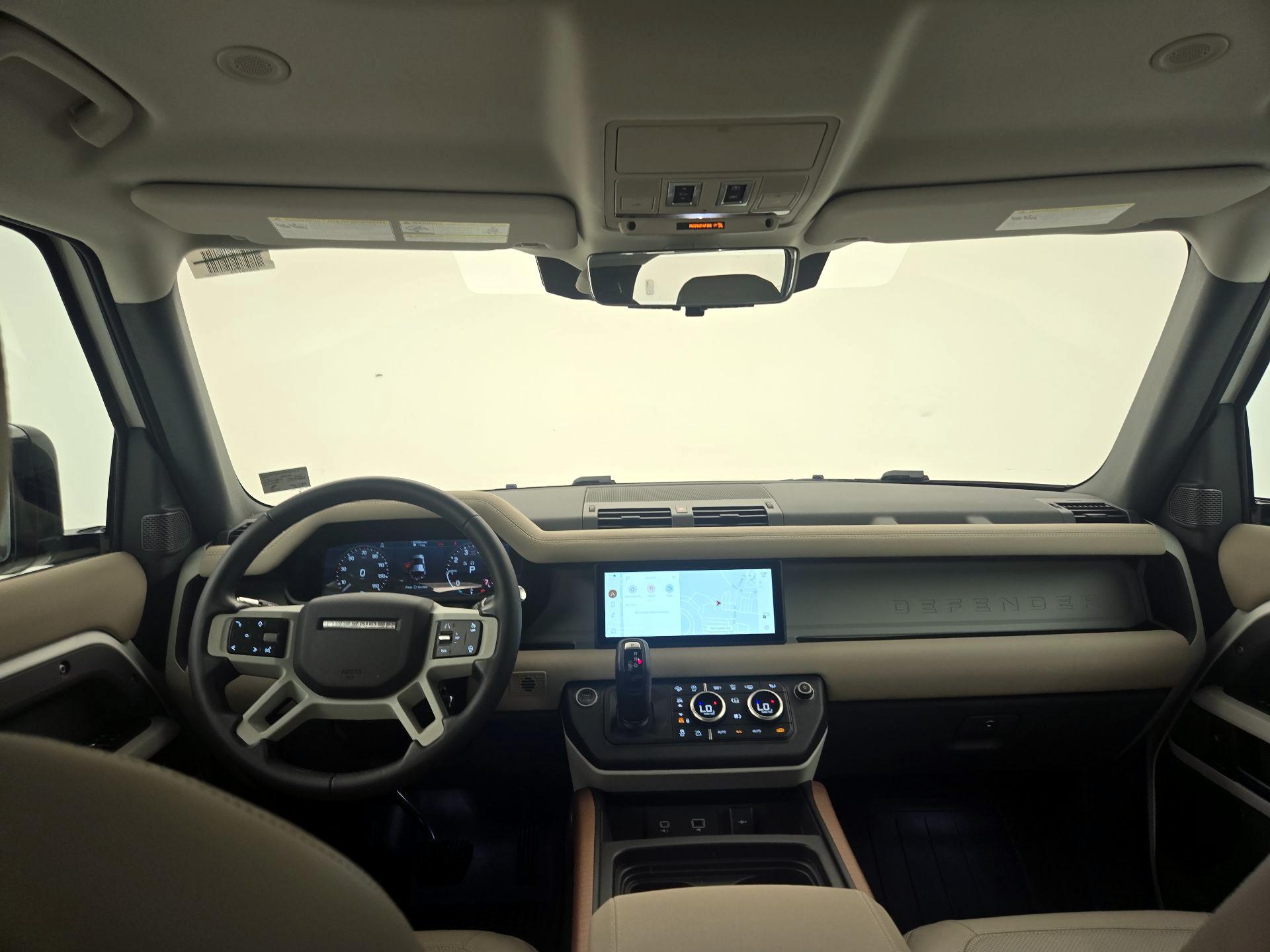 Thumbnail: 2021 Land Rover Defender - 9