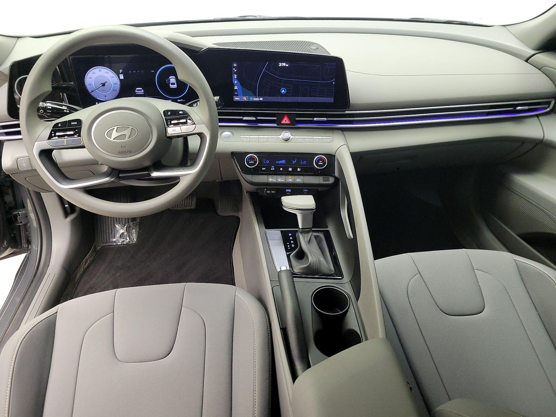 Thumbnail: 2024 Hyundai Elantra - 9
