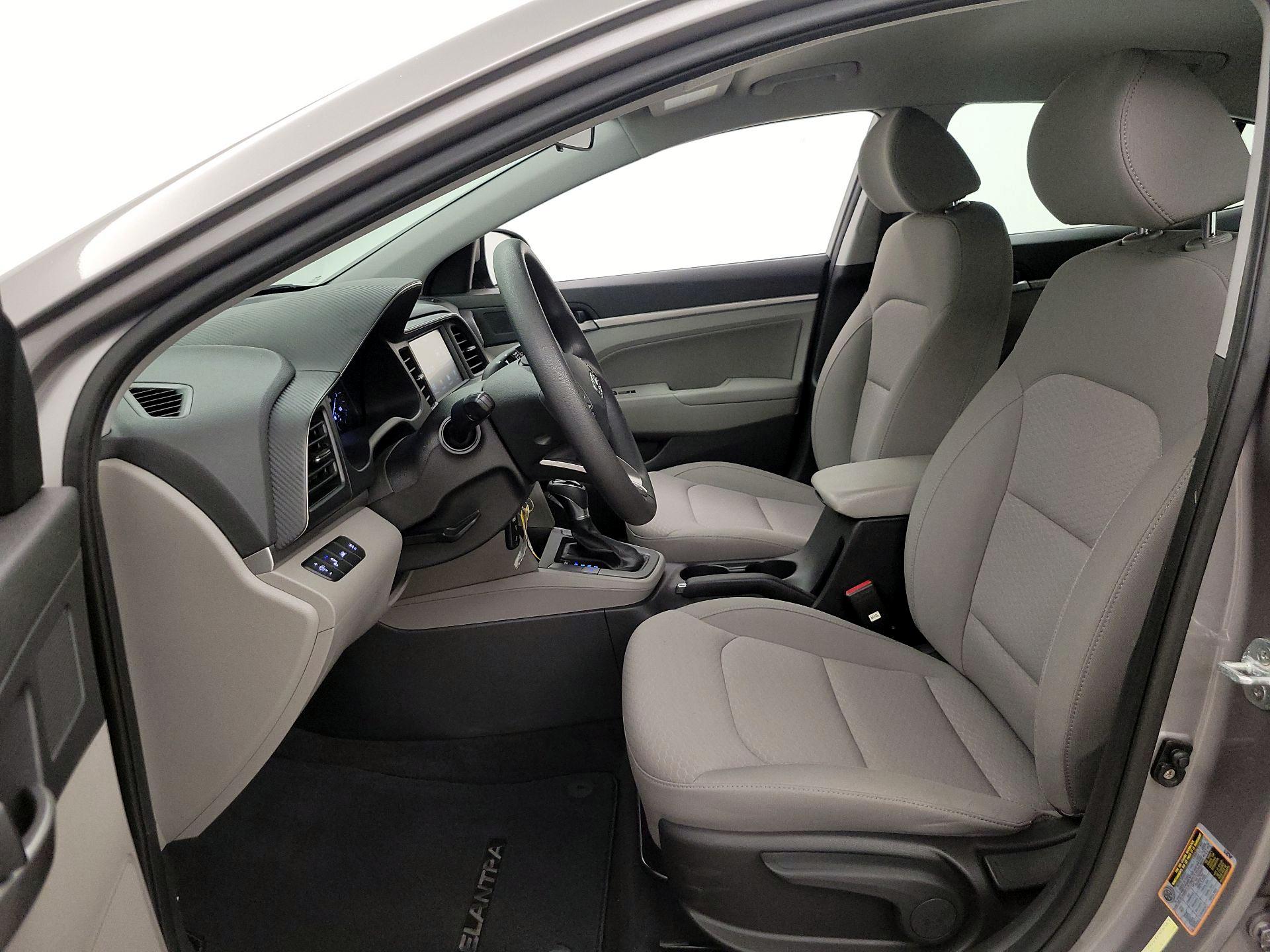 Thumbnail: 2020 Hyundai Elantra - 11