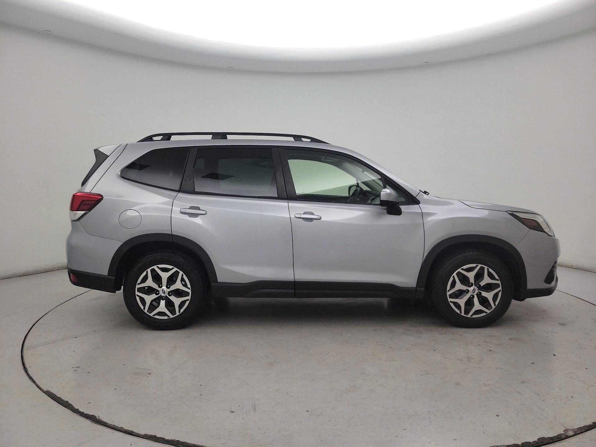 Thumbnail: 2022 Subaru Forester - 4