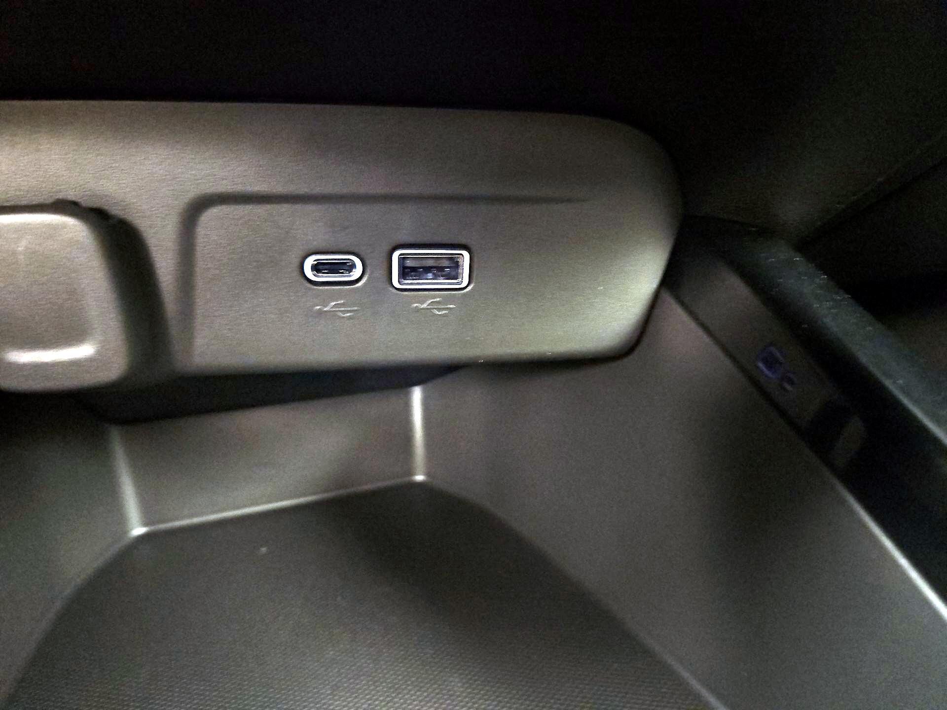 Thumbnail: 2024 Chevrolet Trax - 18